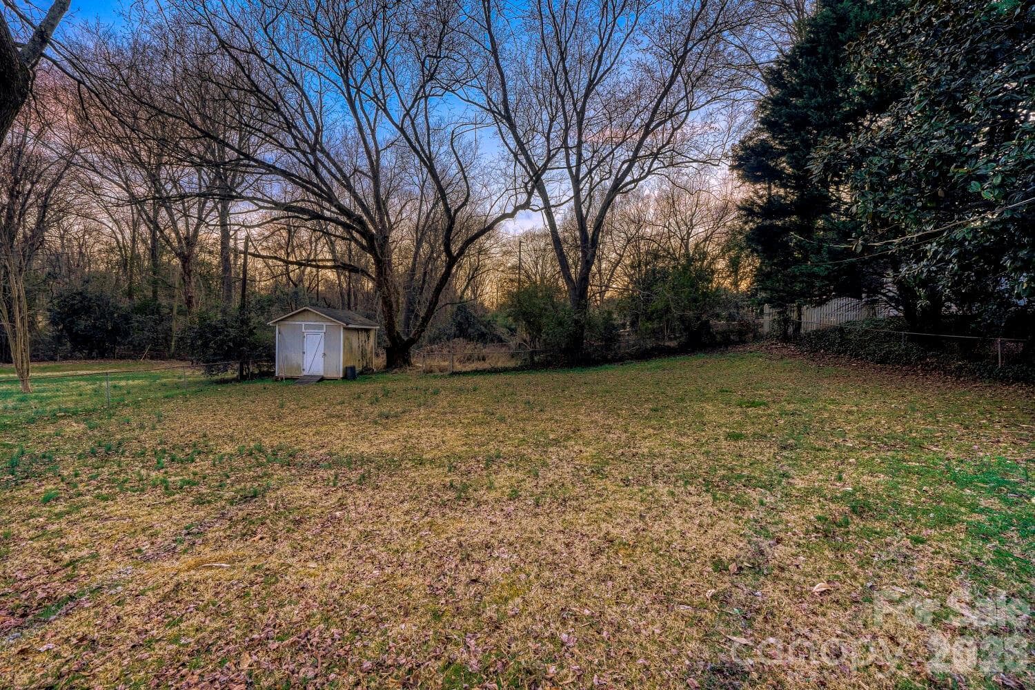 Single Family Residence at 1315 Shady Bluff Drive, Charlotte, photo 32 of 34