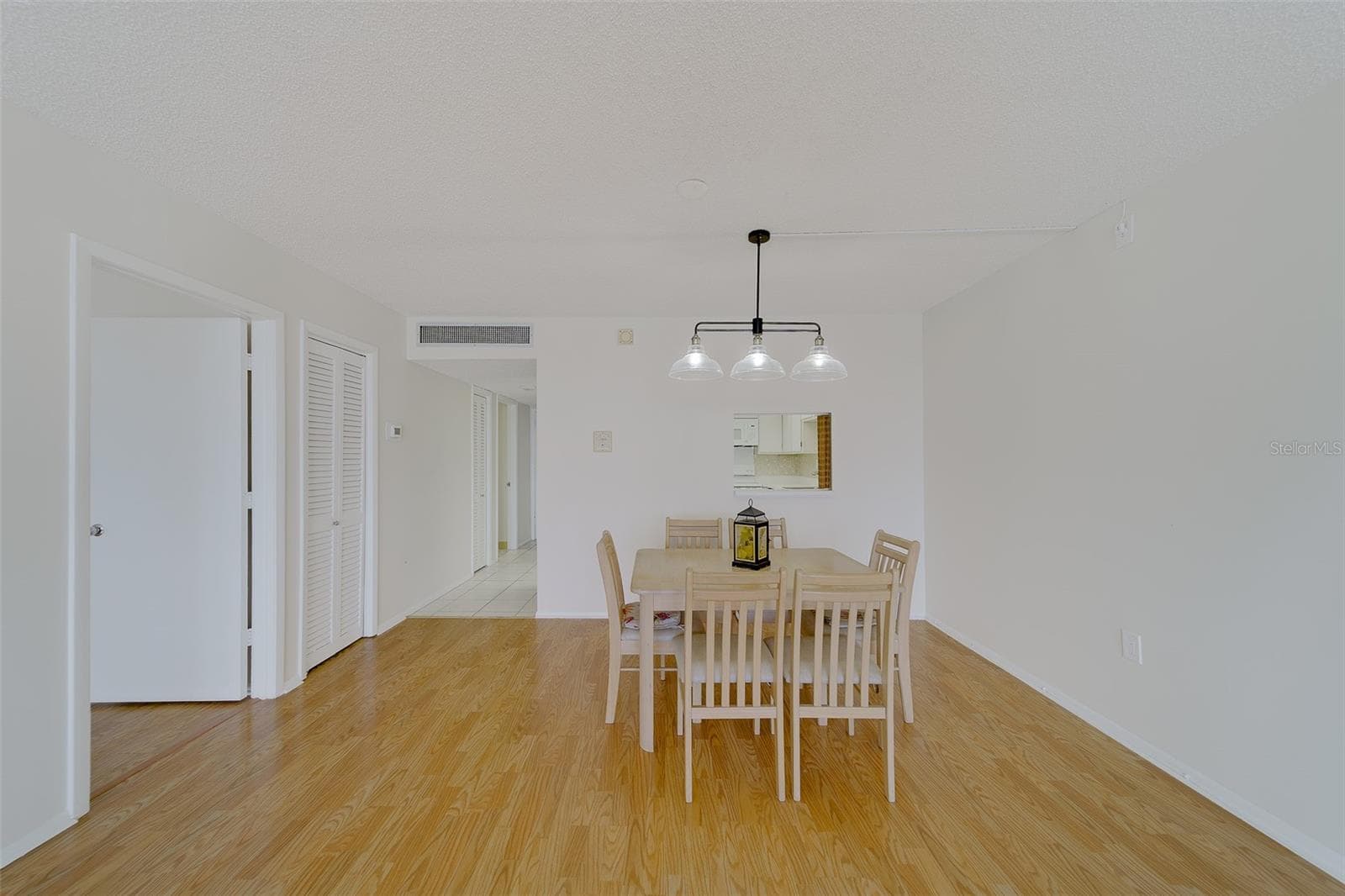 Condominium at 17920 GULF BLVD #1408, REDINGTON SHORES, photo 8 of 51