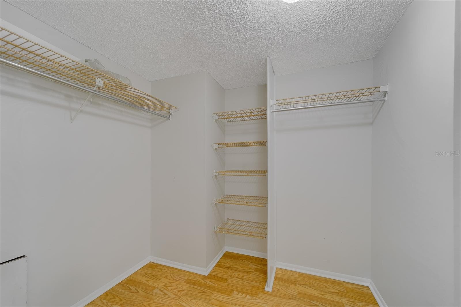 Condominium at 17920 GULF BLVD #1408, REDINGTON SHORES, photo 17 of 51