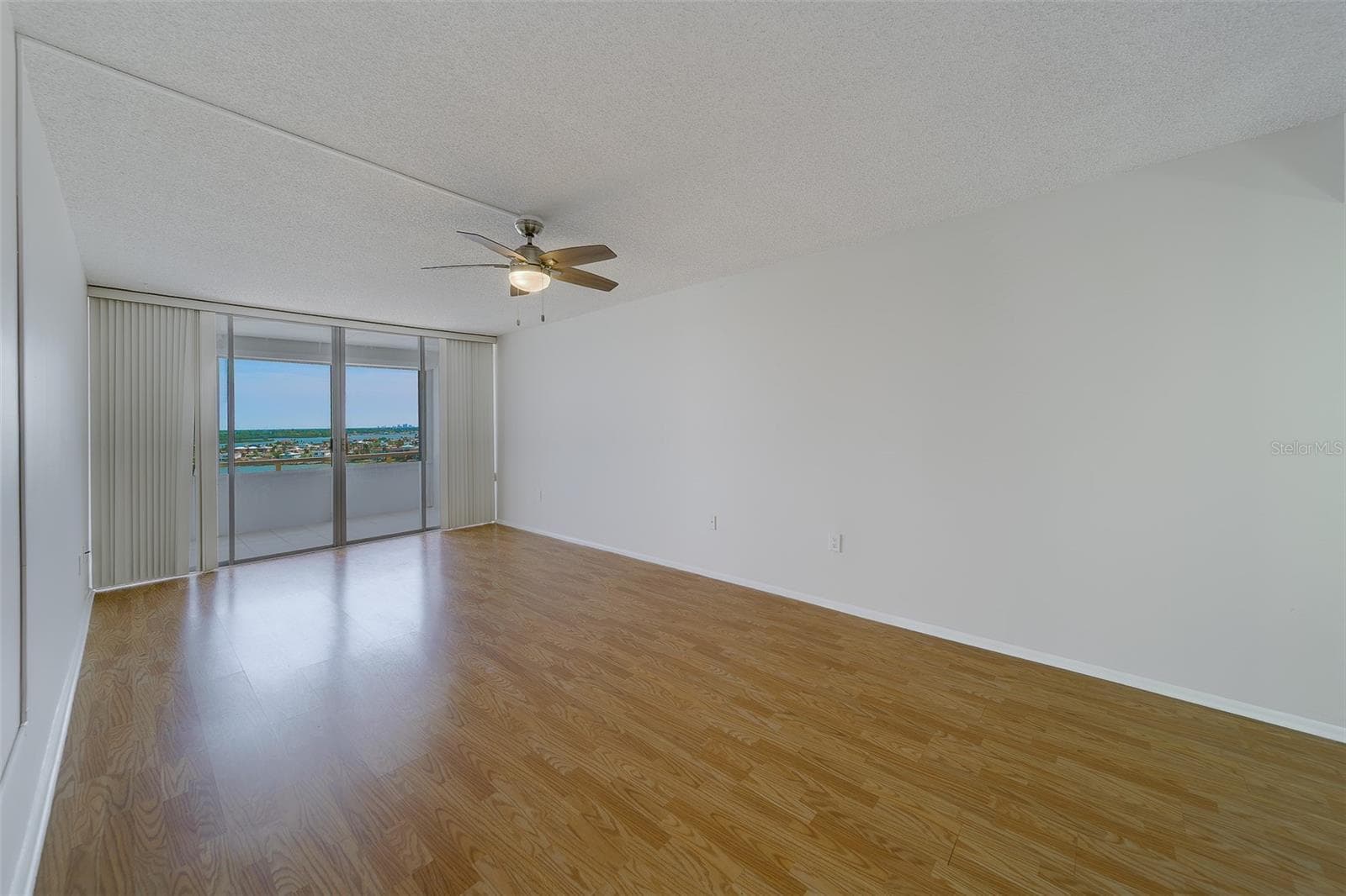 Condominium at 17920 GULF BLVD #1408, REDINGTON SHORES, photo 21 of 51