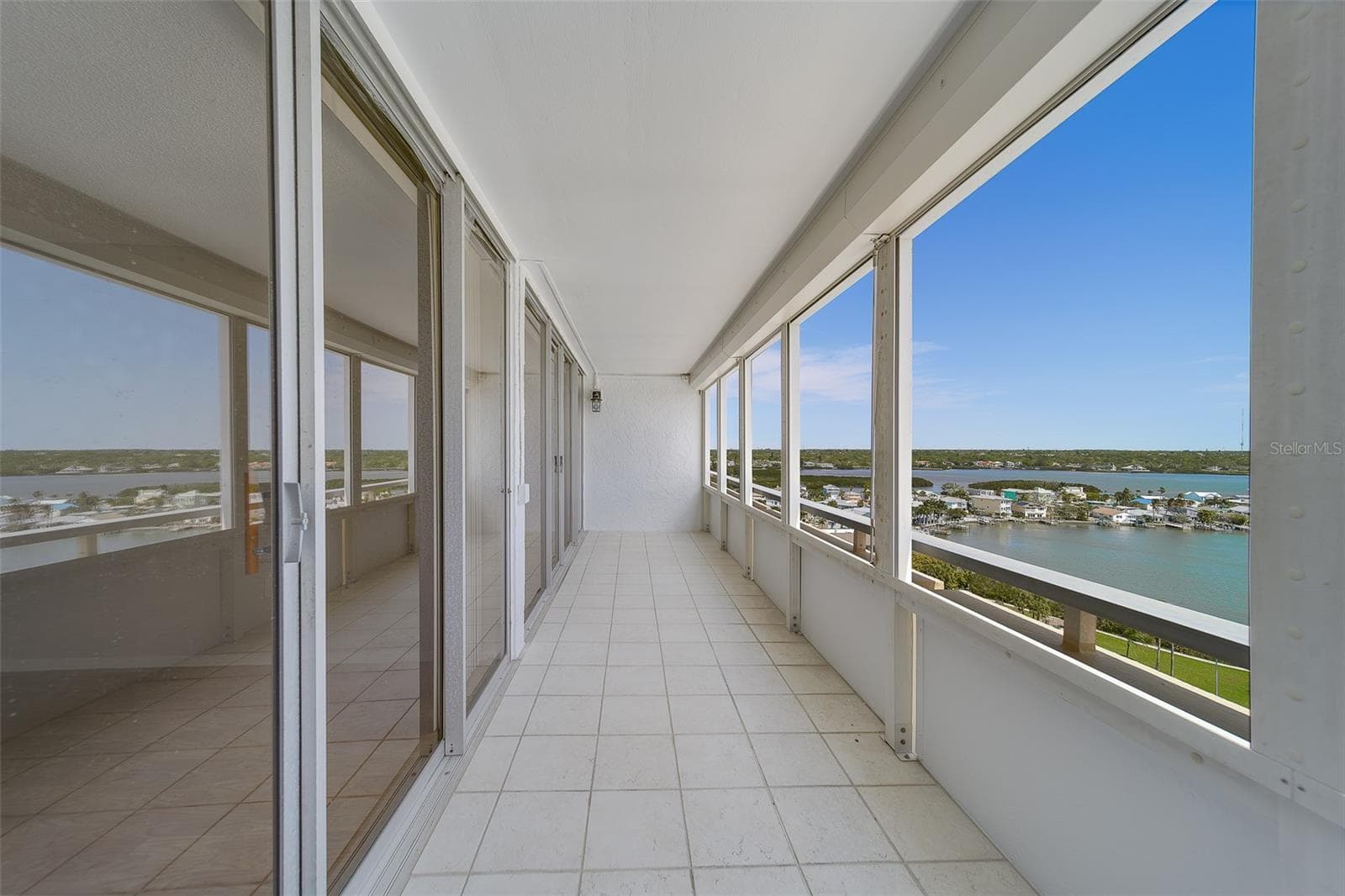 Condominium at 17920 GULF BLVD #1408, REDINGTON SHORES, photo 25 of 51