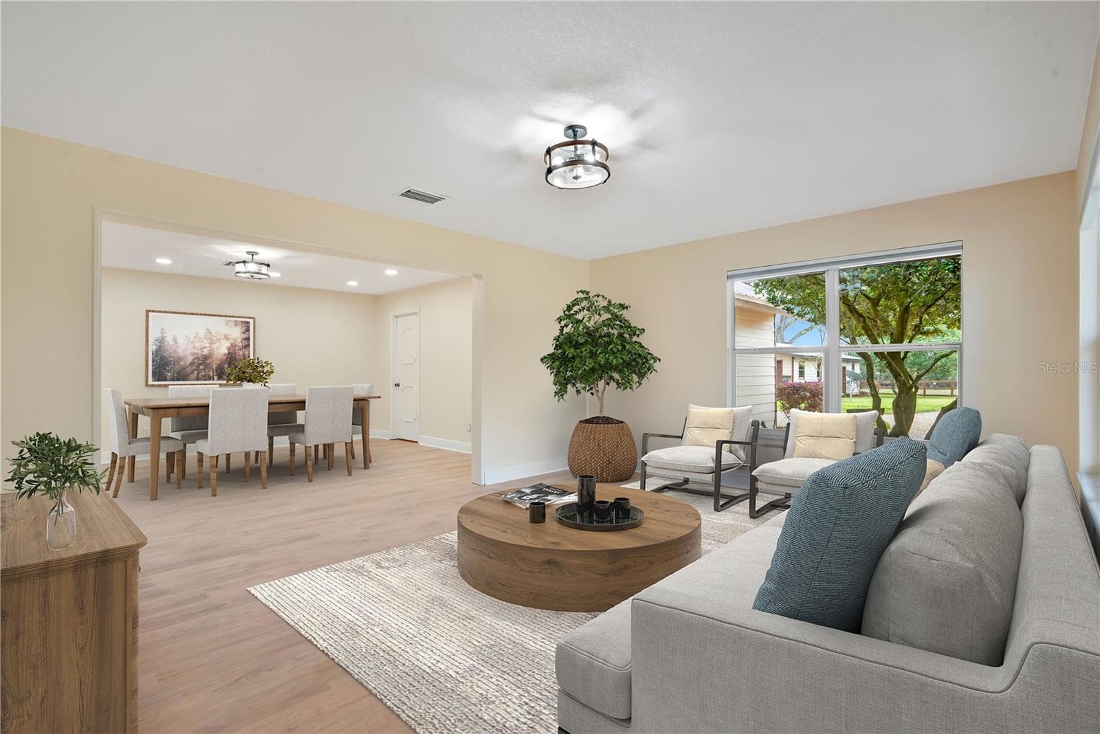 Formal Living Room and Dining Room - 1401 BUELL CT, PLANT CITY