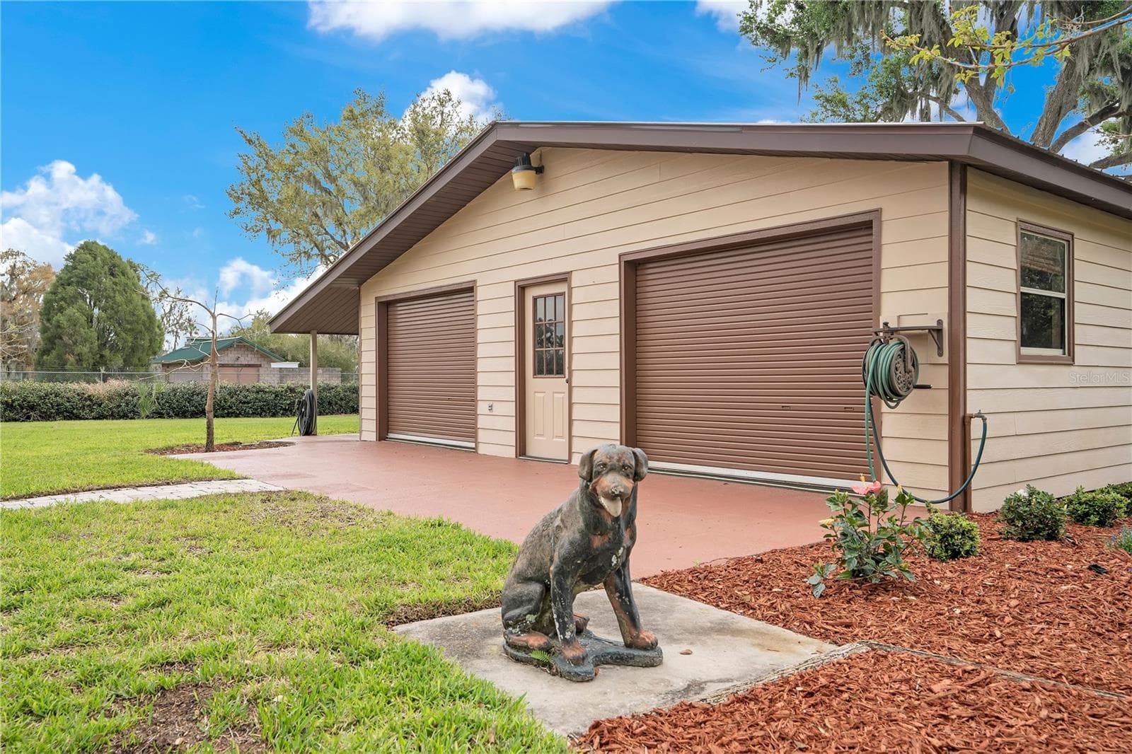 Detached garage/workshop - 1401 BUELL CT, PLANT CITY