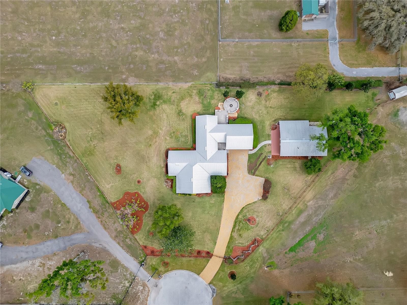 Aerial view - 1401 BUELL CT, PLANT CITY
