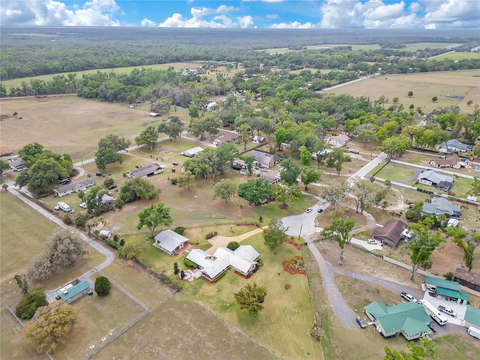 Aerial view of the - 1401 BUELL CT, PLANT CITY