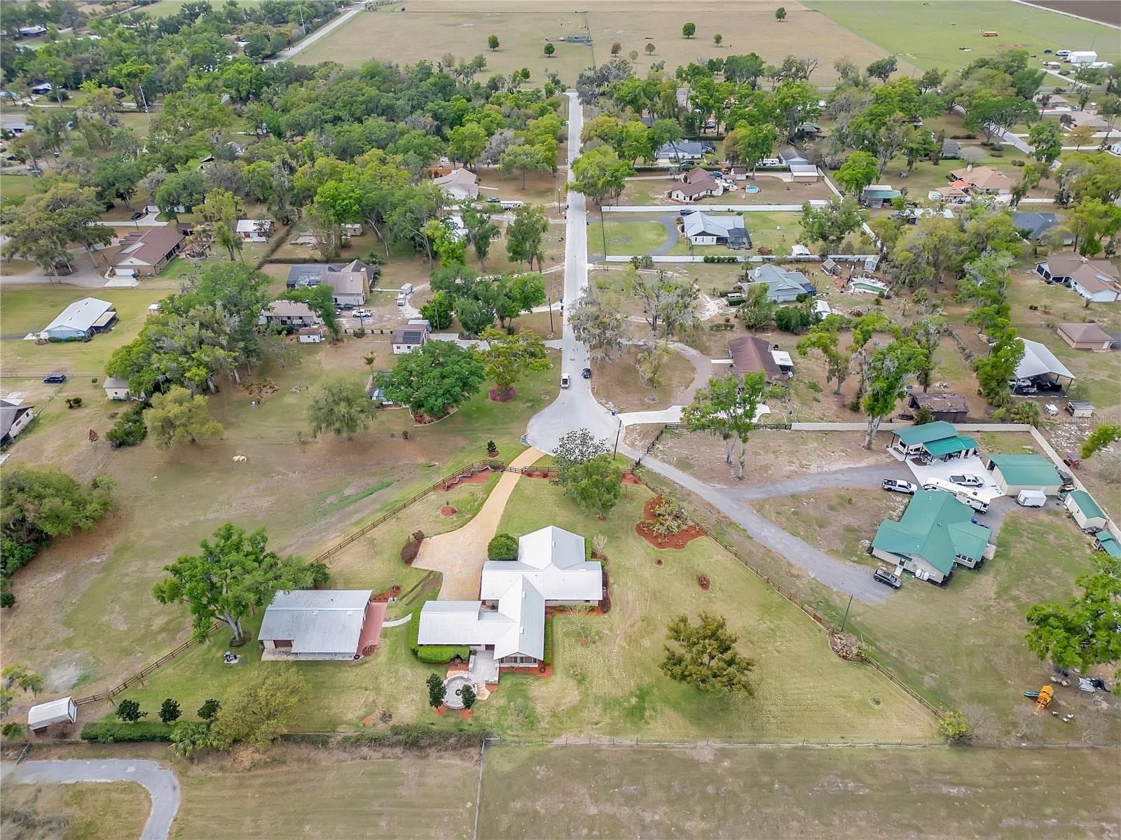 Aerial view - 1401 BUELL CT, PLANT CITY