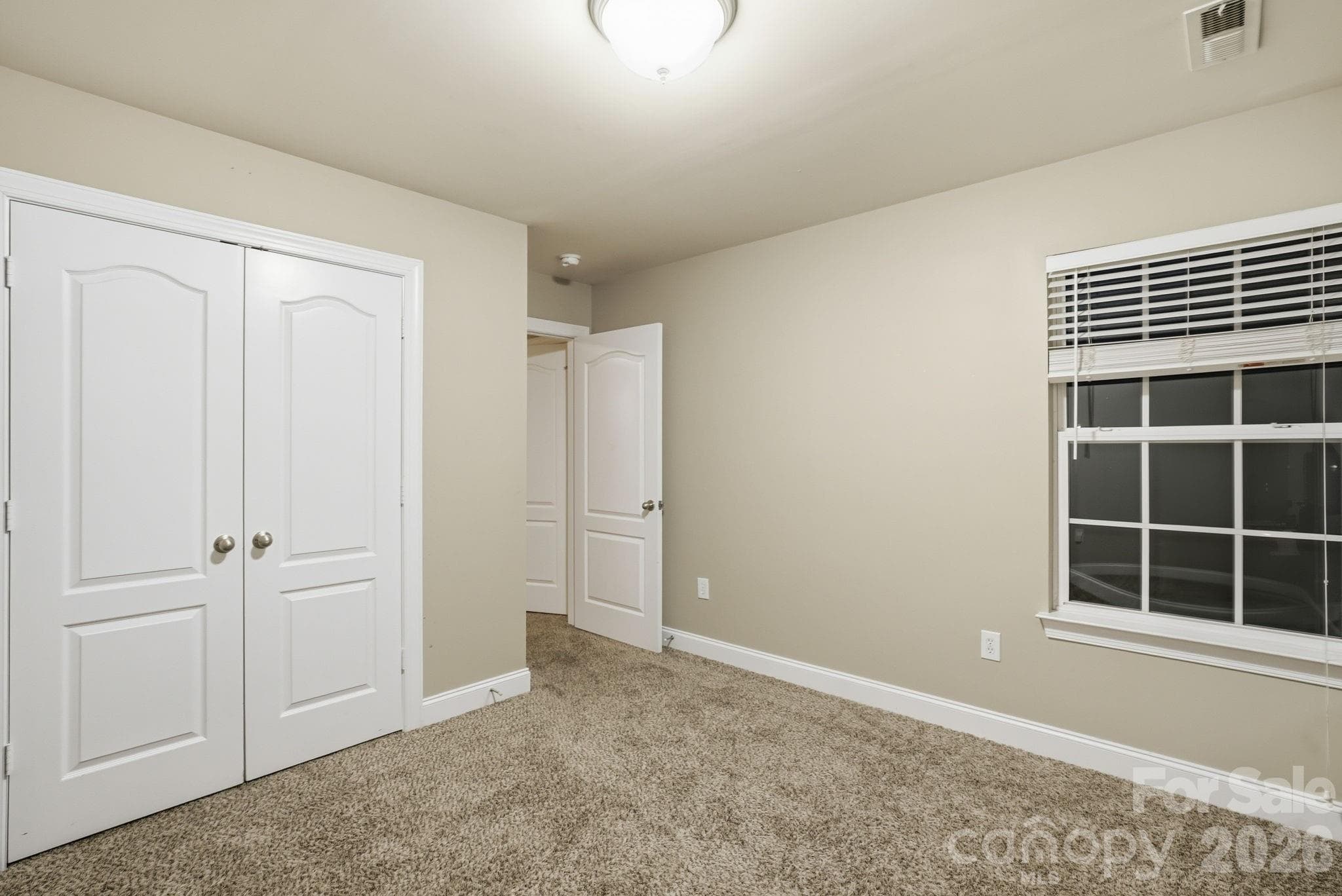 Single Family Residence at 13062 Windy Lea Lane, Huntersville, photo 24 of 48