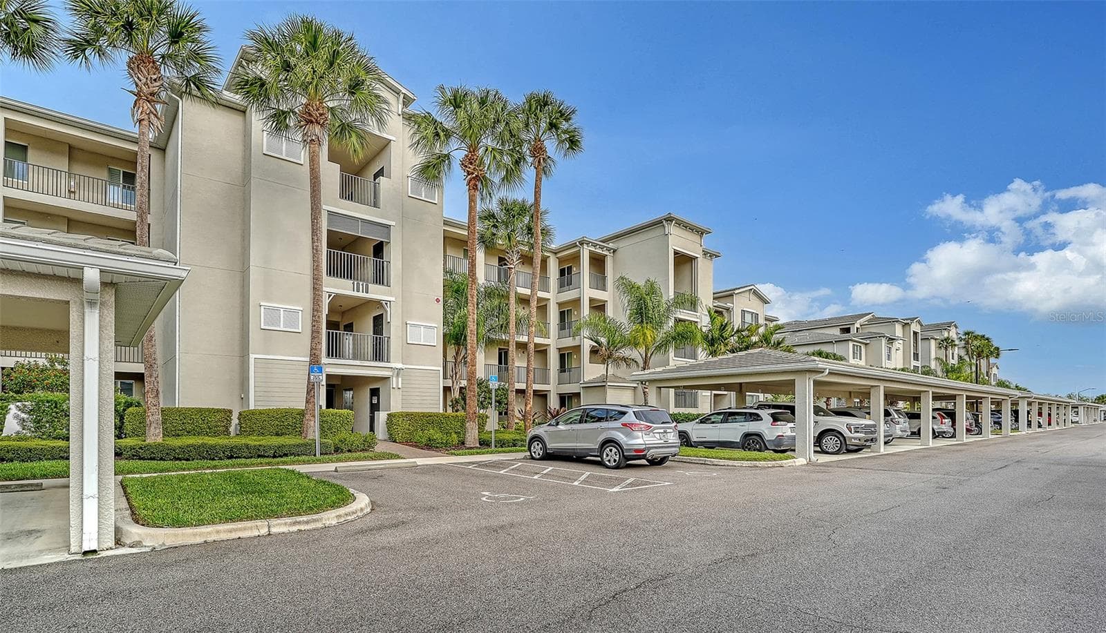 Condominium at 1010 TIDEWATER SHORES LOOP #406, BRADENTON, photo 3 of 69