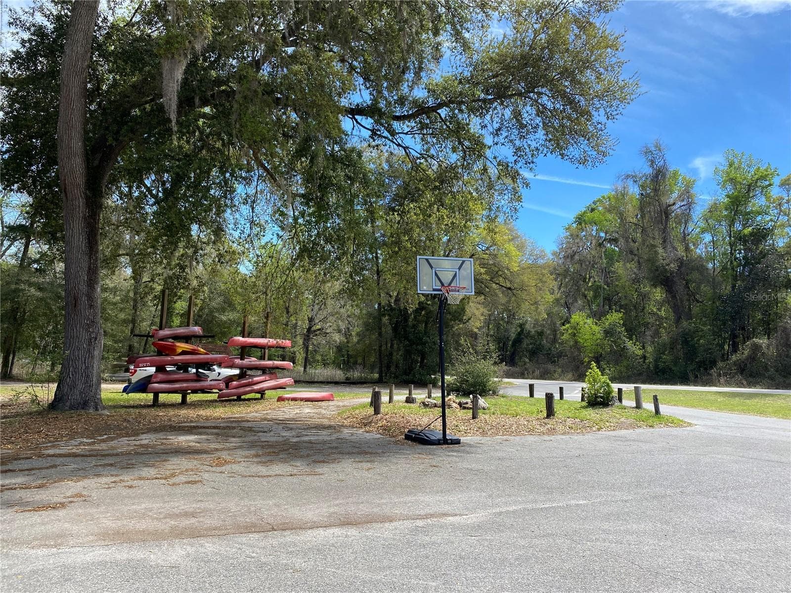 Business at 8587 SW ELIM CHURCH RD, FORT WHITE, photo 6 of 14