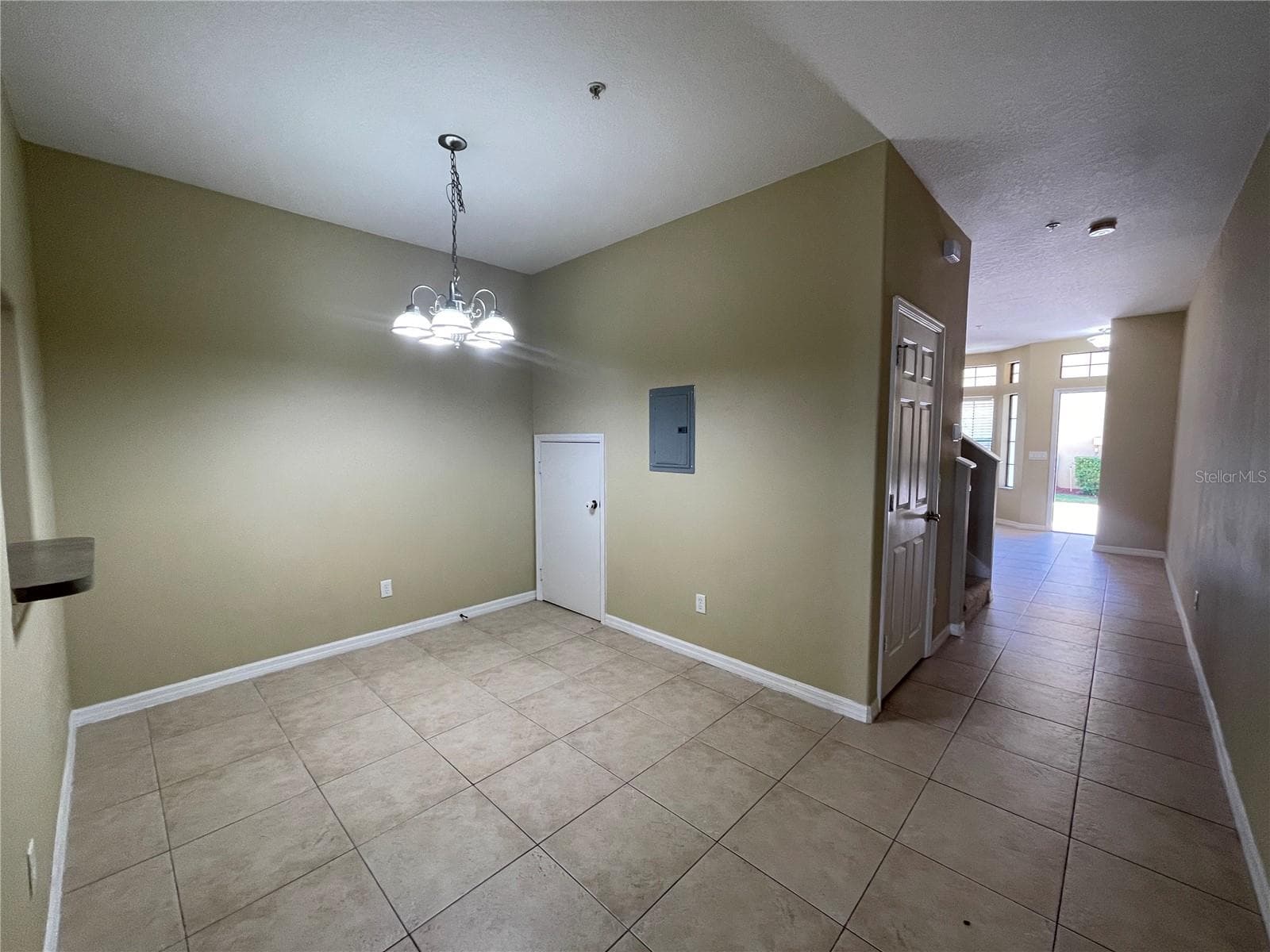 Townhouse at 6007 SCOTCHWOOD GLN #32, ORLANDO, photo 5 of 35