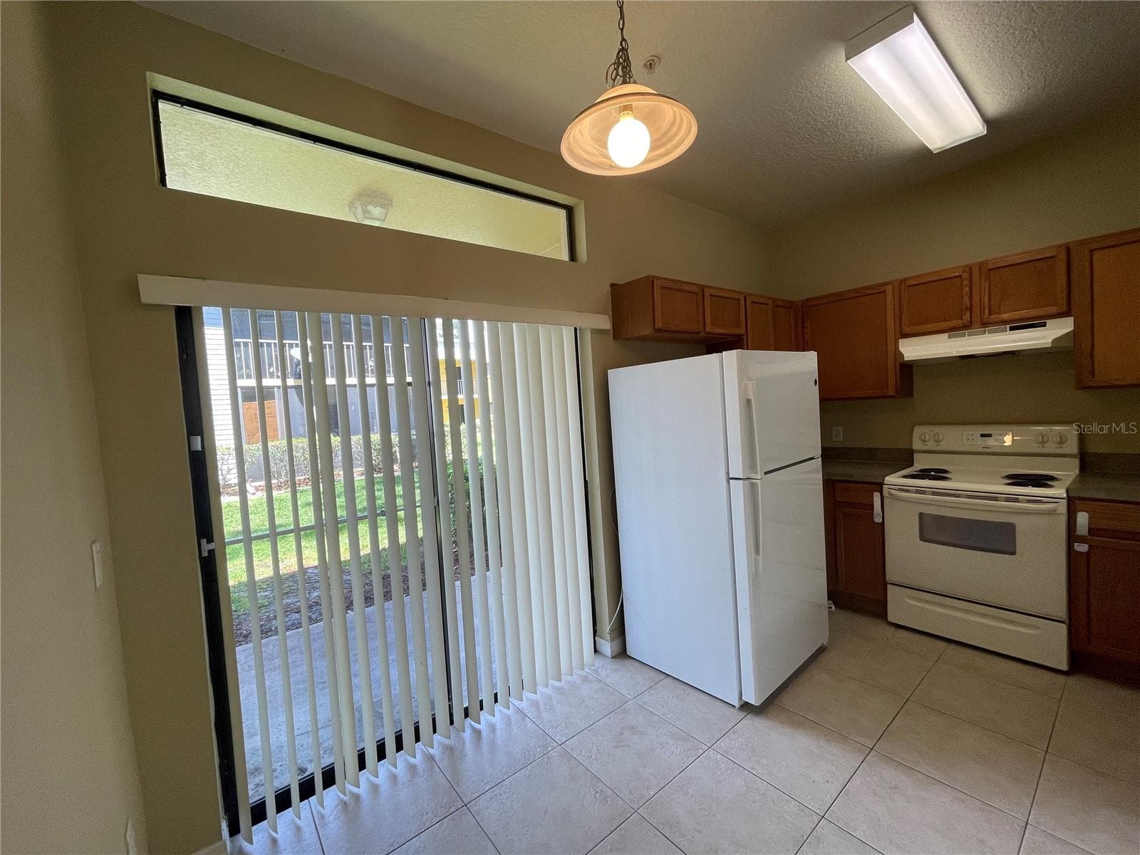 Townhouse at 6007 SCOTCHWOOD GLN #32, ORLANDO, photo 6 of 35