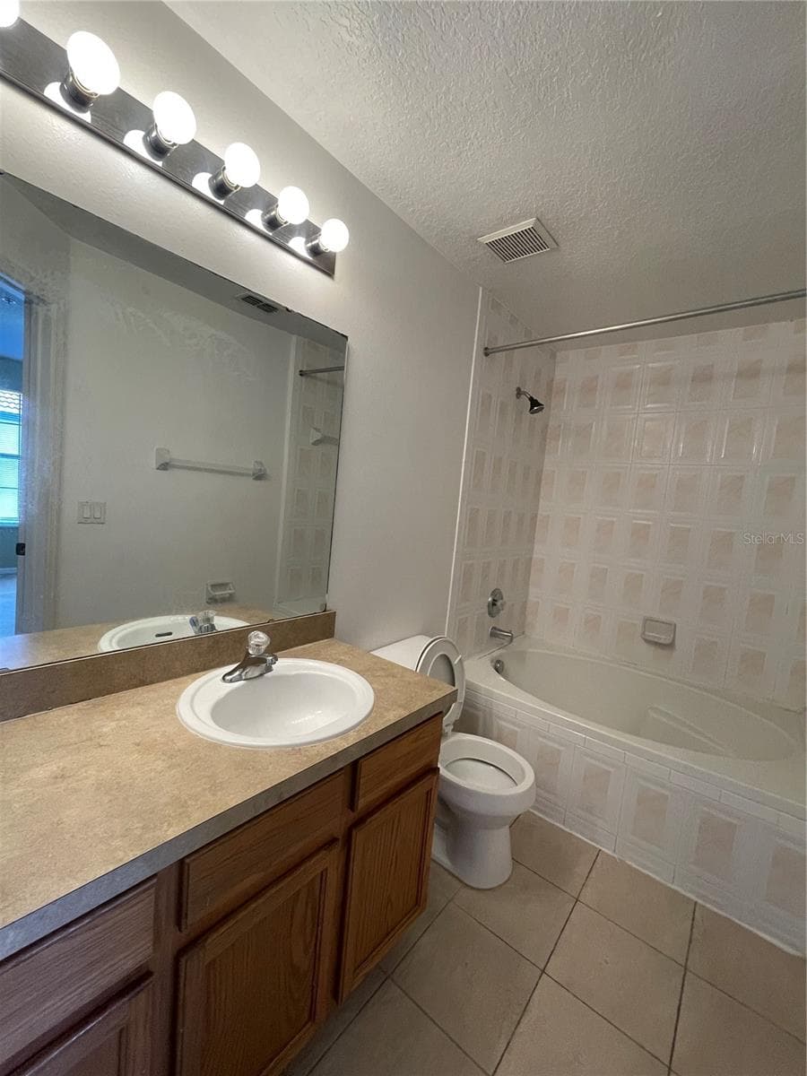 Townhouse at 6007 SCOTCHWOOD GLN #32, ORLANDO, photo 18 of 35