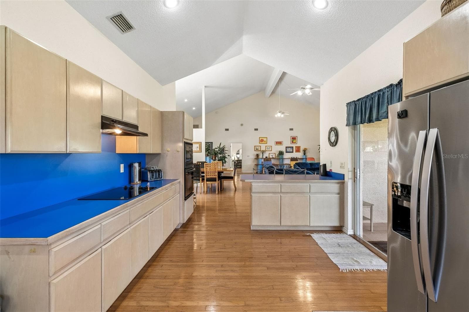 Single Family Residence at 12811 BELLERIVE DR, CLERMONT, photo 9 of 38