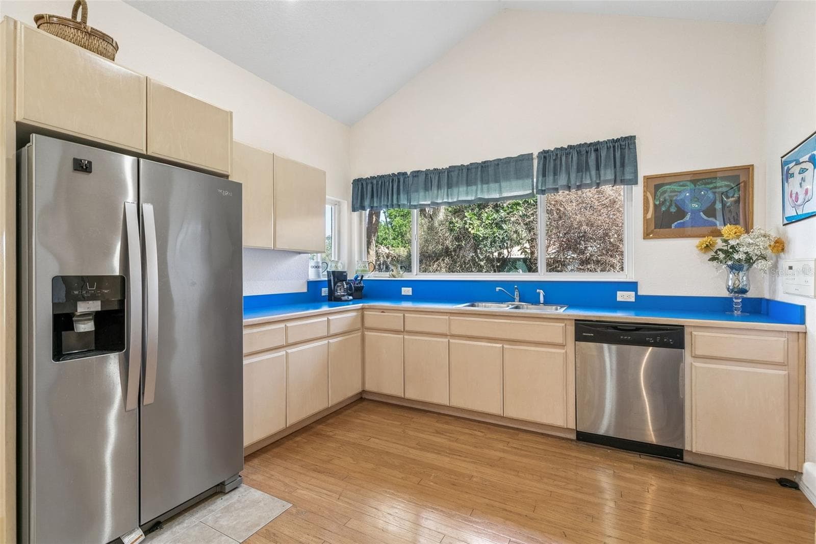 Single Family Residence at 12811 BELLERIVE DR, CLERMONT, photo 11 of 38
