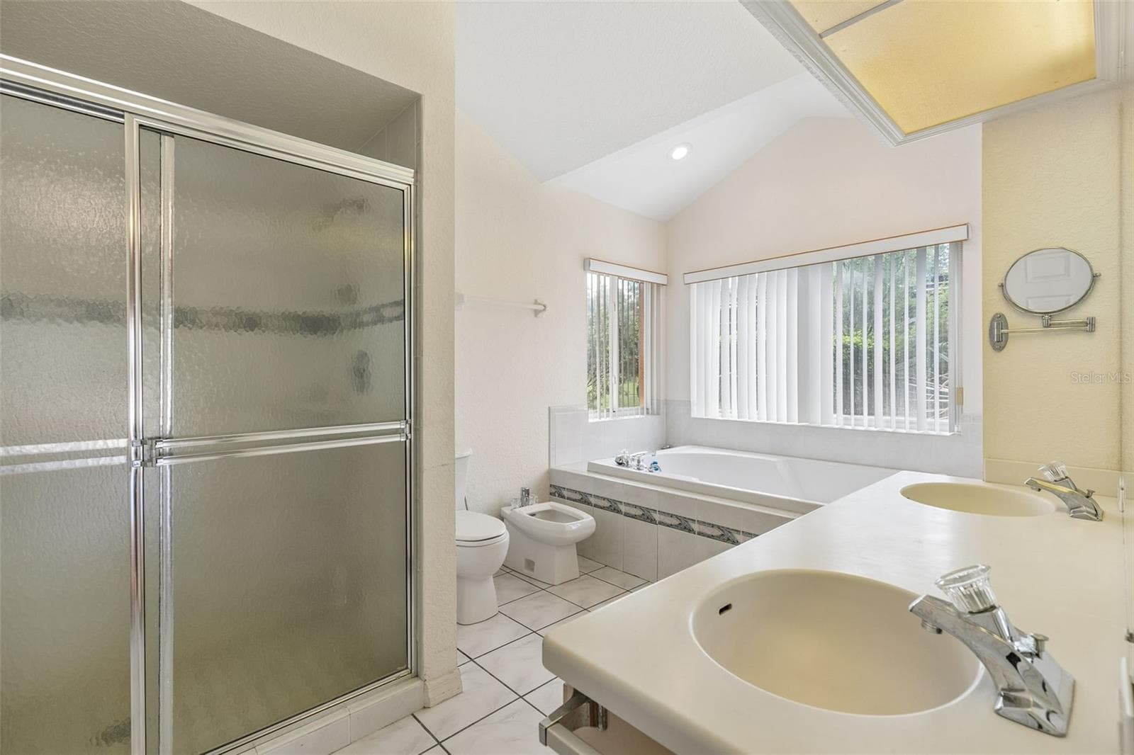 Single Family Residence at 12811 BELLERIVE DR, CLERMONT, photo 13 of 38