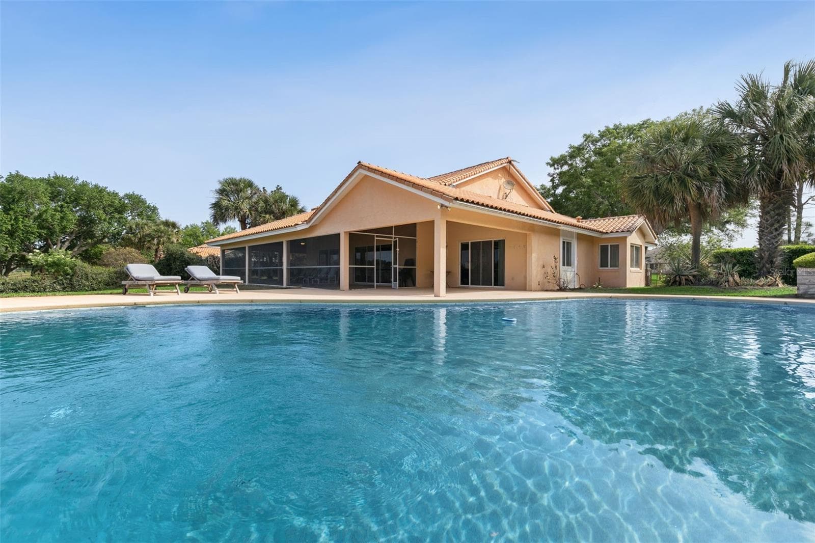 Single Family Residence at 12811 BELLERIVE DR, CLERMONT, photo 26 of 38