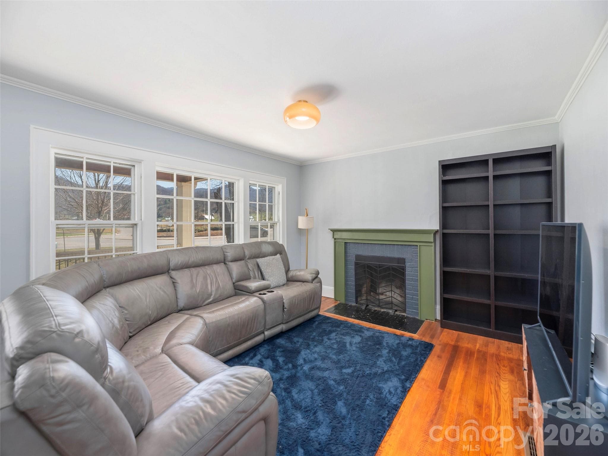 Single Family Residence at Waynesville, photo 7 of 42
