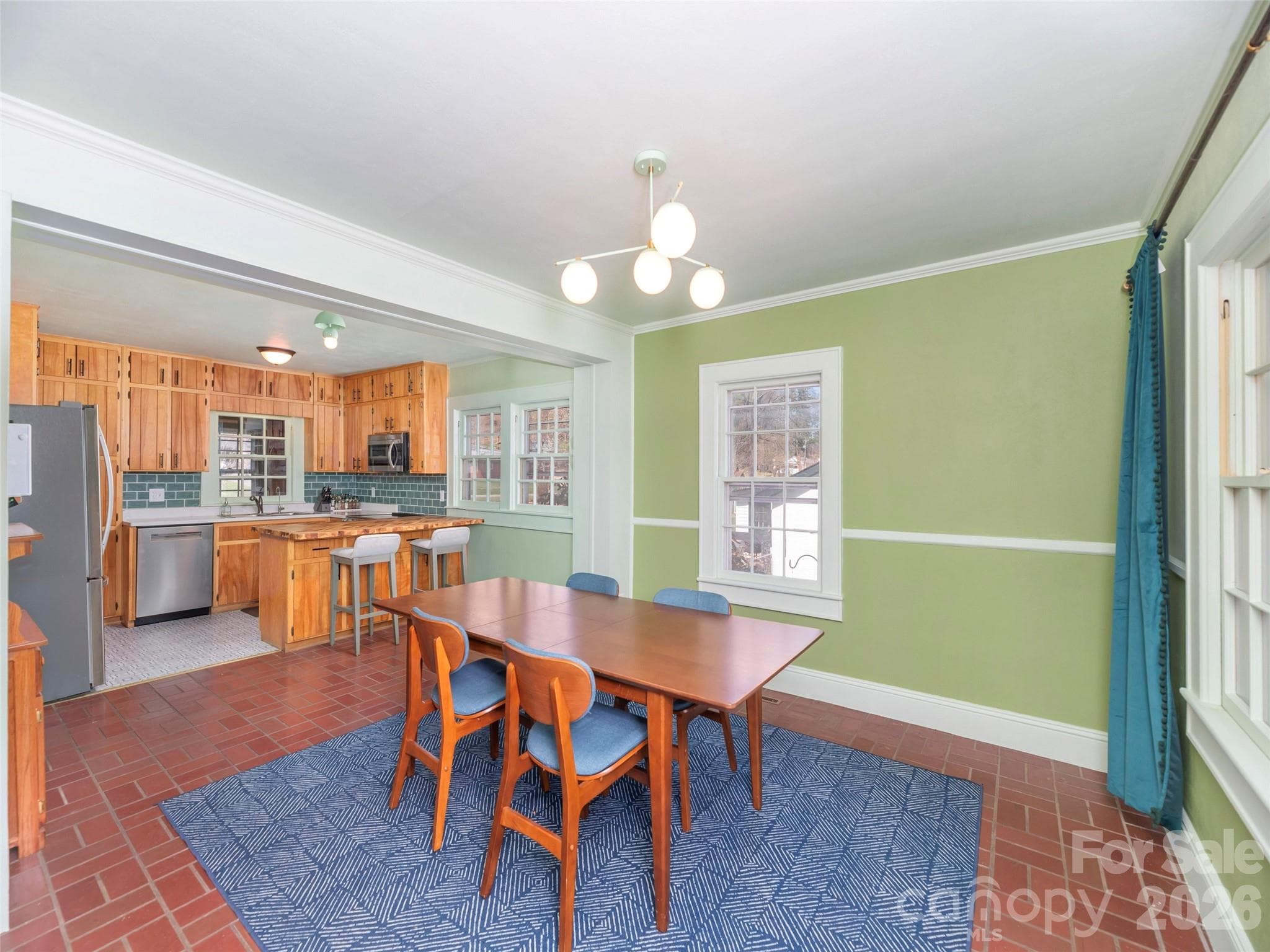 Single Family Residence at Waynesville, photo 9 of 42