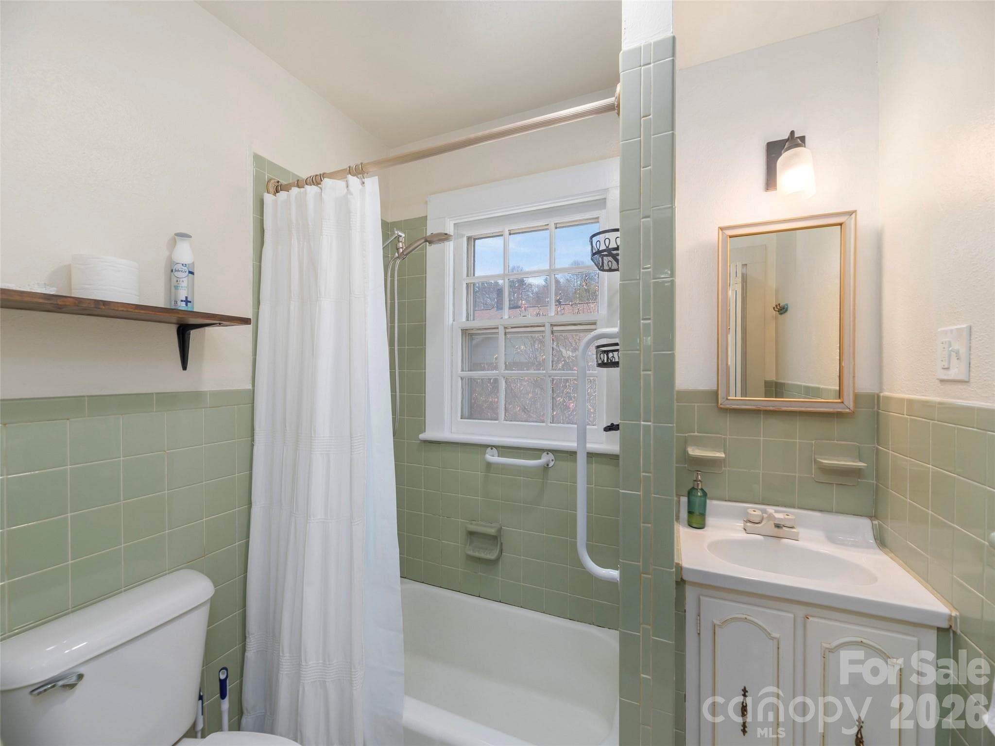 Single Family Residence at 20 Zemery Lane, Waynesville, photo 17 of 42