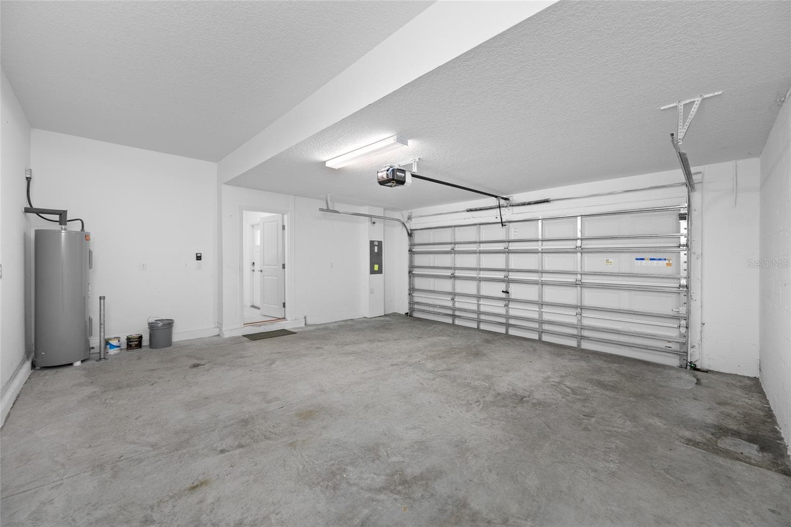 Townhouse at 17734 NECTAR FLUME DR, LAND O LAKES, photo 6 of 30