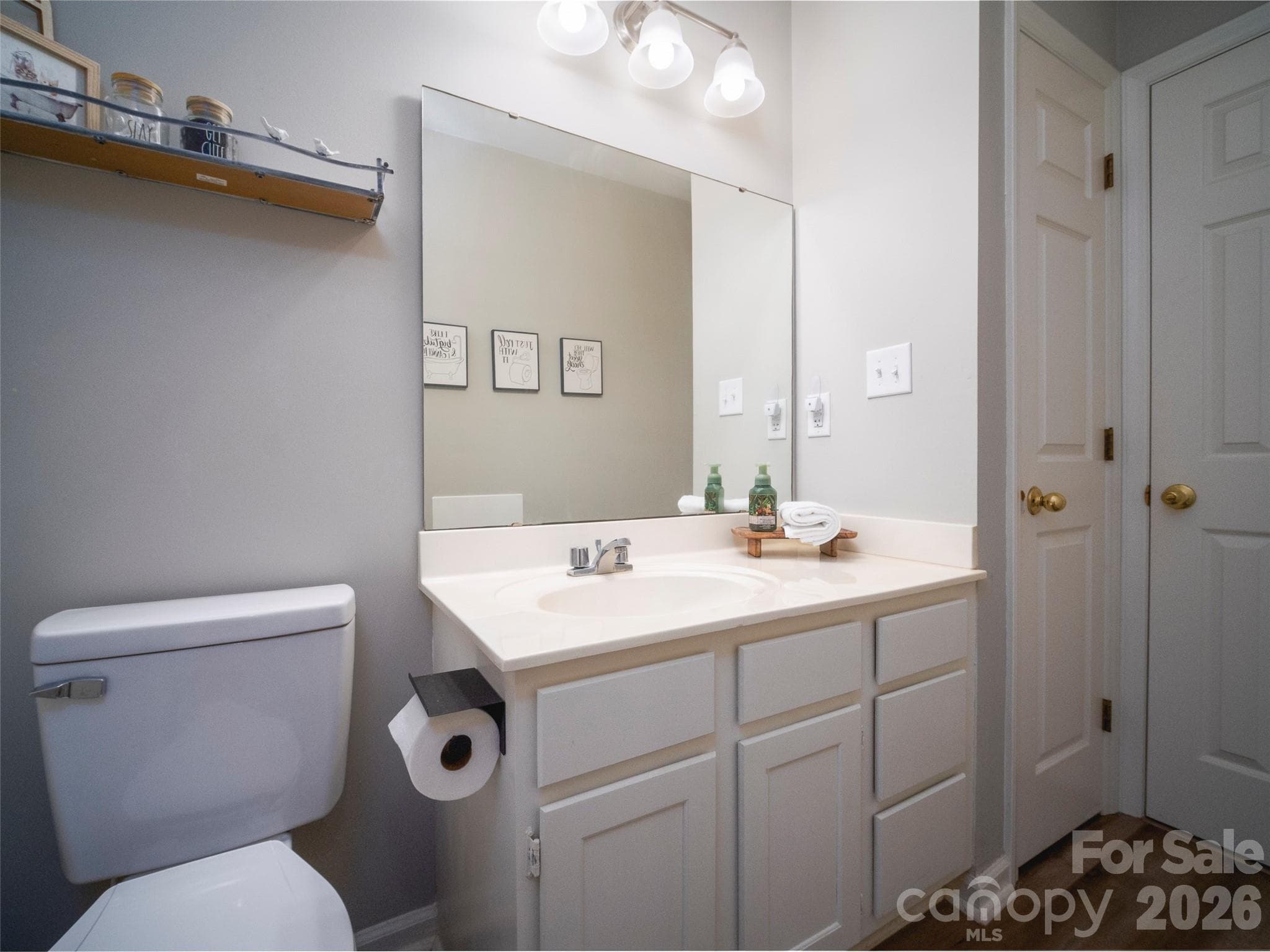 Hall bath - 2039 Union Road, Gastonia