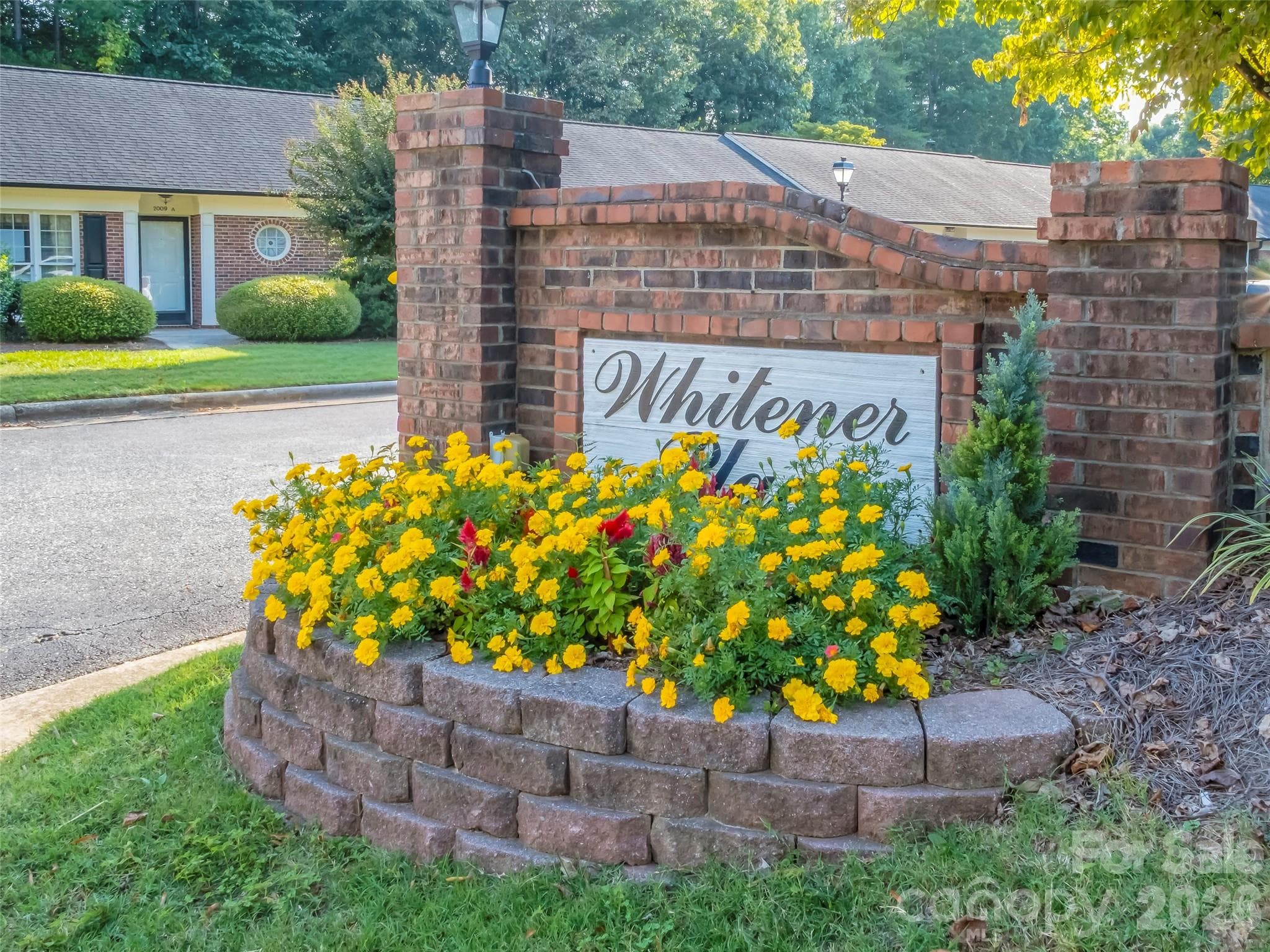 Whitener Place entrance off Union Road - 2039 Union Road, Gastonia