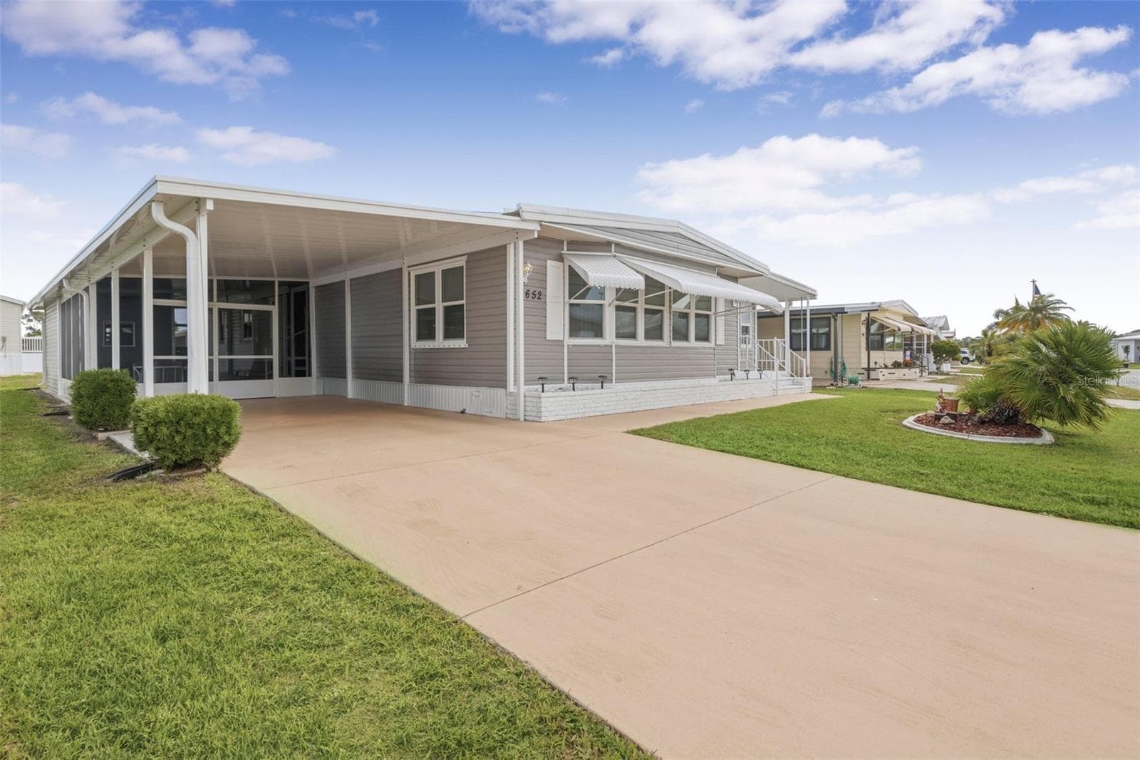 Manufactured Home at 652 LA SALA, NORTH PORT, photo 28 of 77