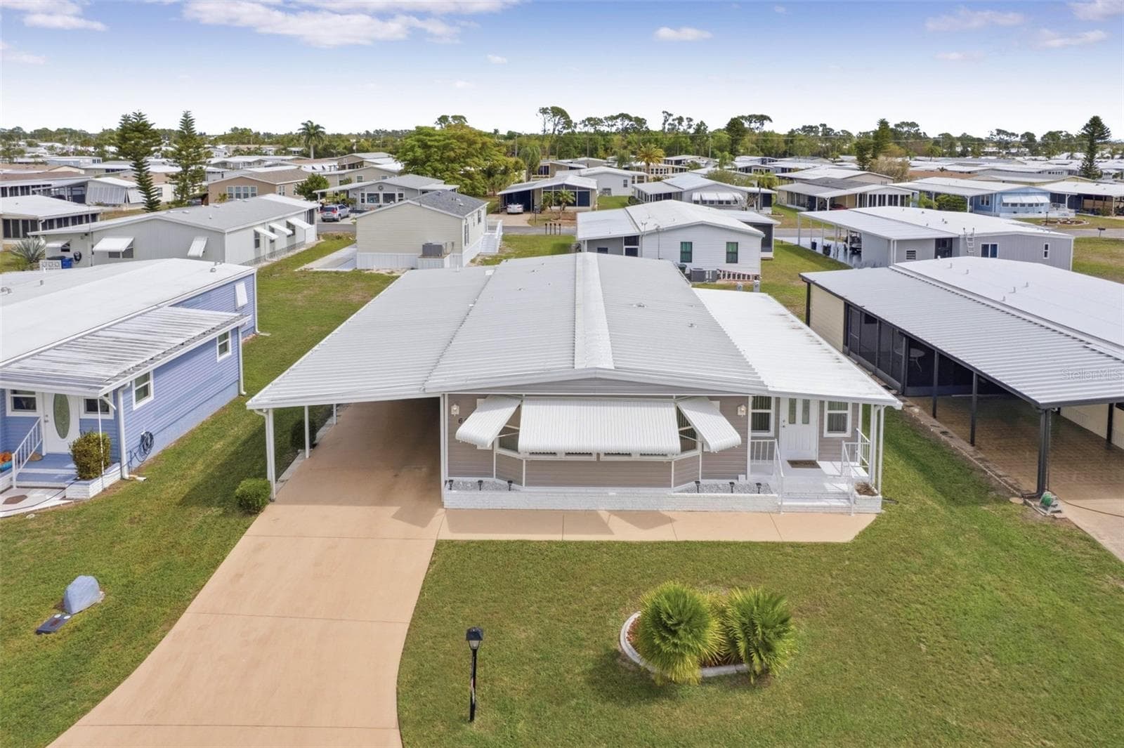 Manufactured Home at 652 LA SALA, NORTH PORT, photo 30 of 77