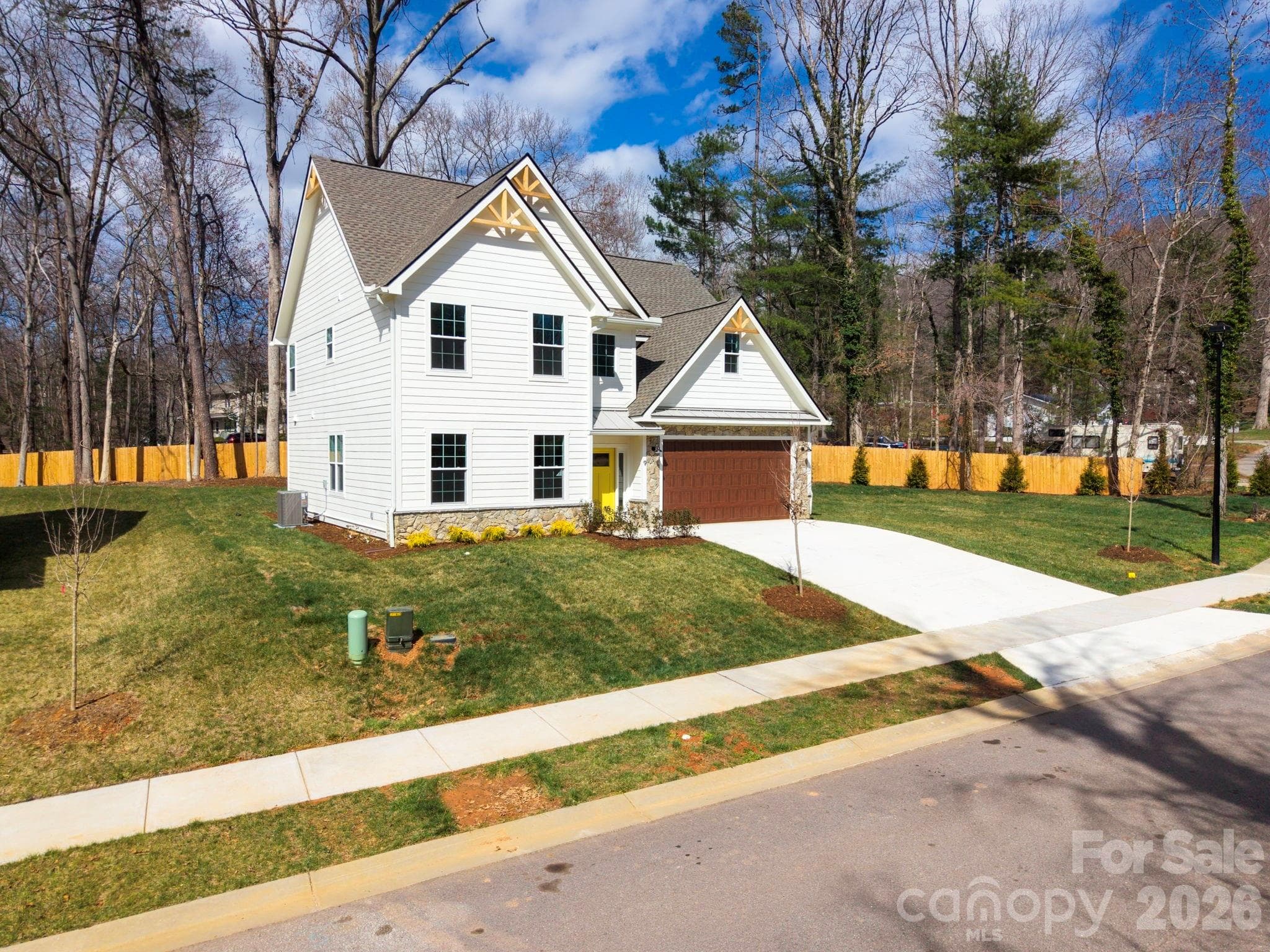 Ideal Location to Jake Rusher Park, Biltmore Park, and South Asheville Restaurants and Shopping - 9 Myrtle Lee Cove, Arden