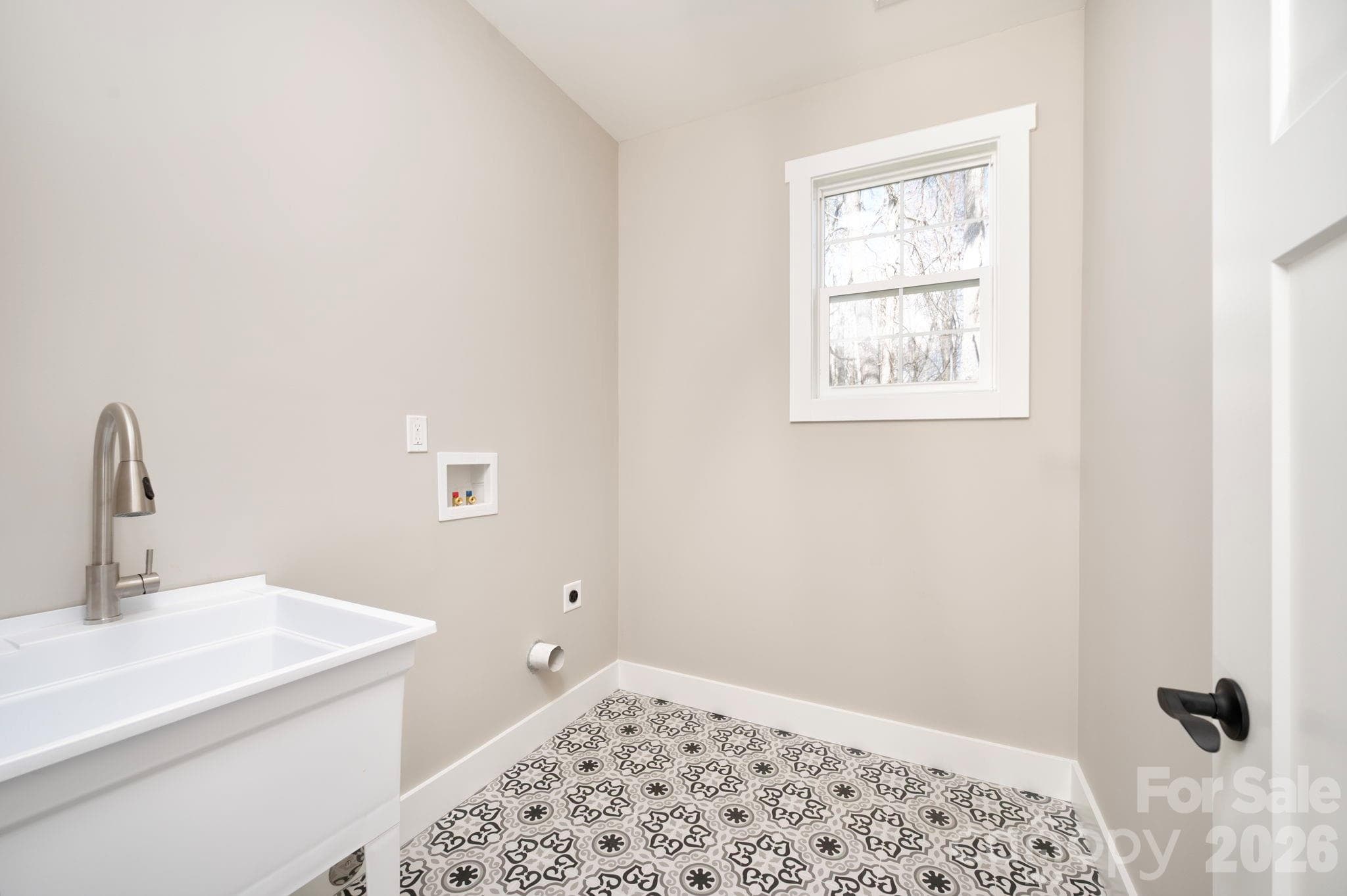Main Level Laundry Room - 9 Myrtle Lee Cove, Arden