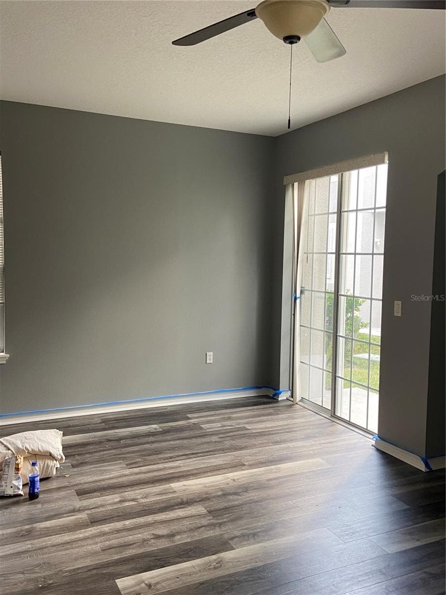 Townhouse at 27546 PLEASURE RIDE LOOP, WESLEY CHAPEL, photo 4 of 31