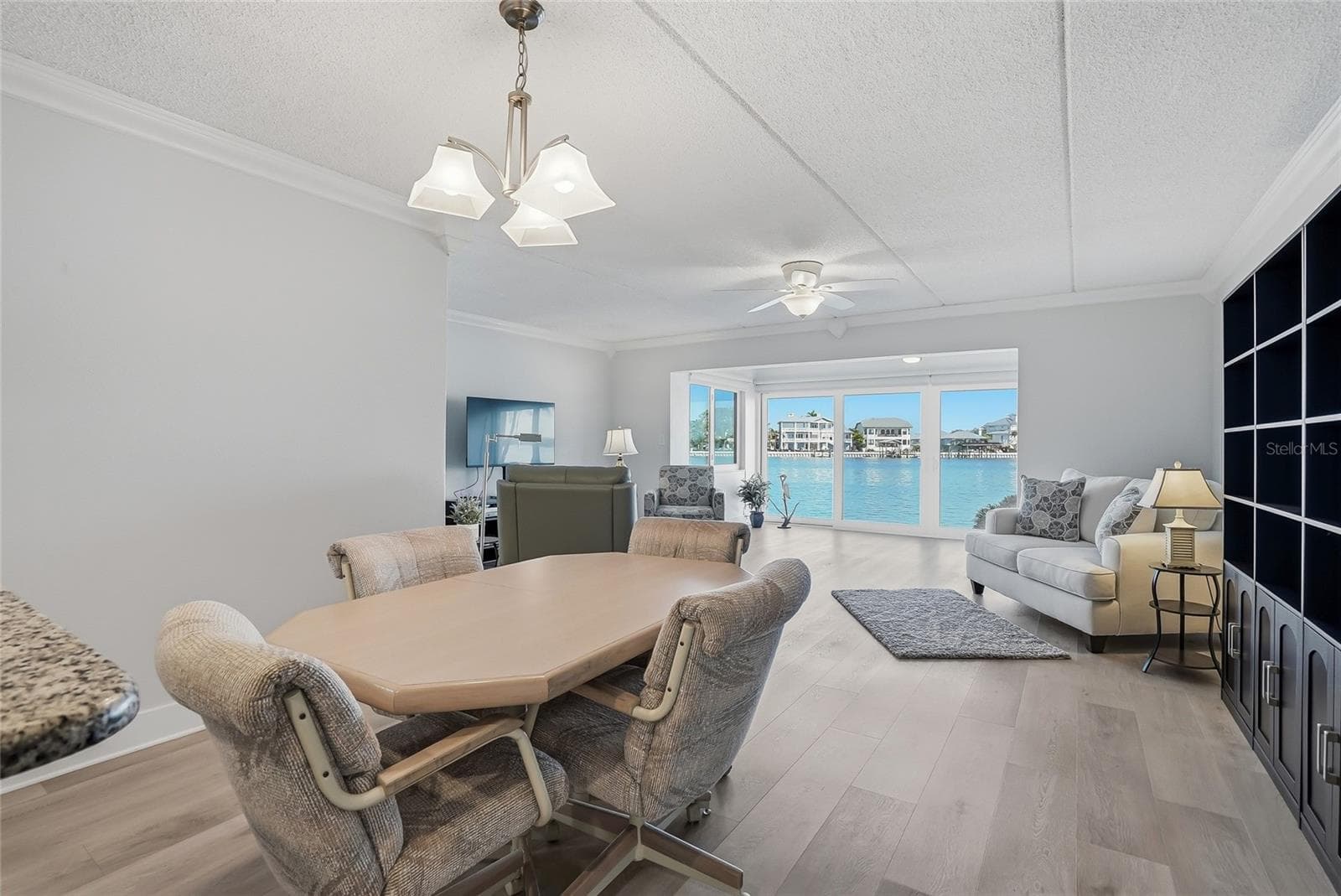 Dining room from kitchen - 868 BAYWAY BLVD #101, CLEARWATER BEACH