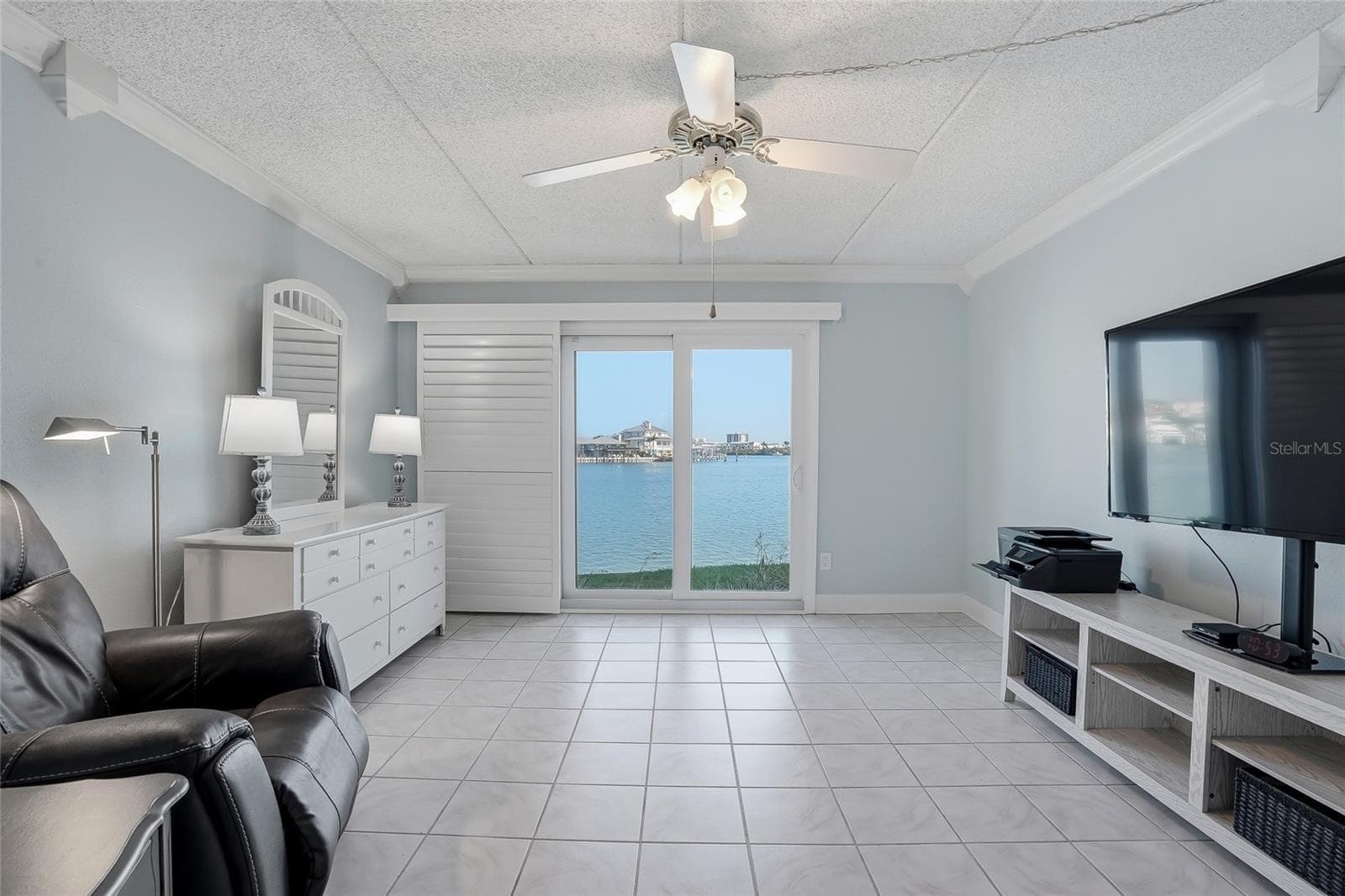 Primary bedroom - 868 BAYWAY BLVD #101, CLEARWATER BEACH