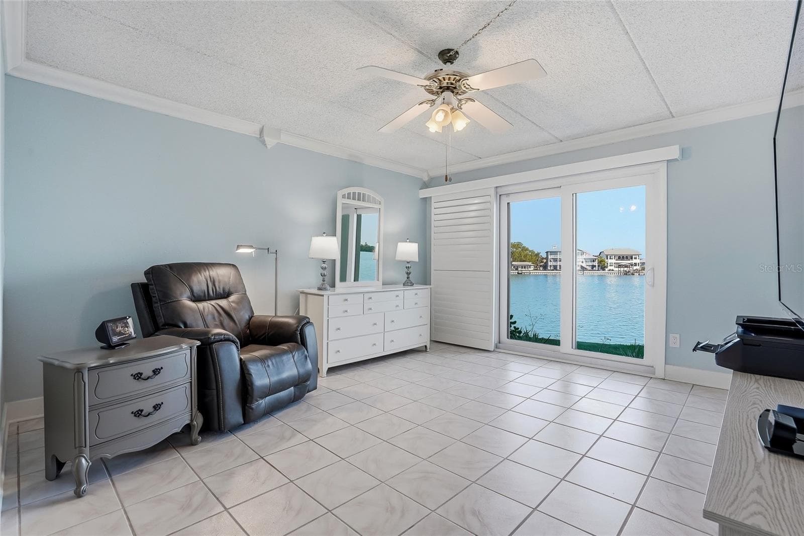 Primary bedroom - 868 BAYWAY BLVD #101, CLEARWATER BEACH