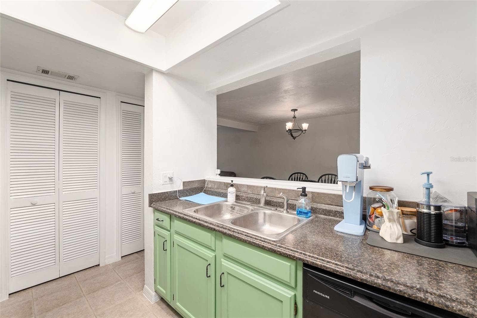 Condominium at 900 SW 62ND BLVD #D24, GAINESVILLE, photo 17 of 53