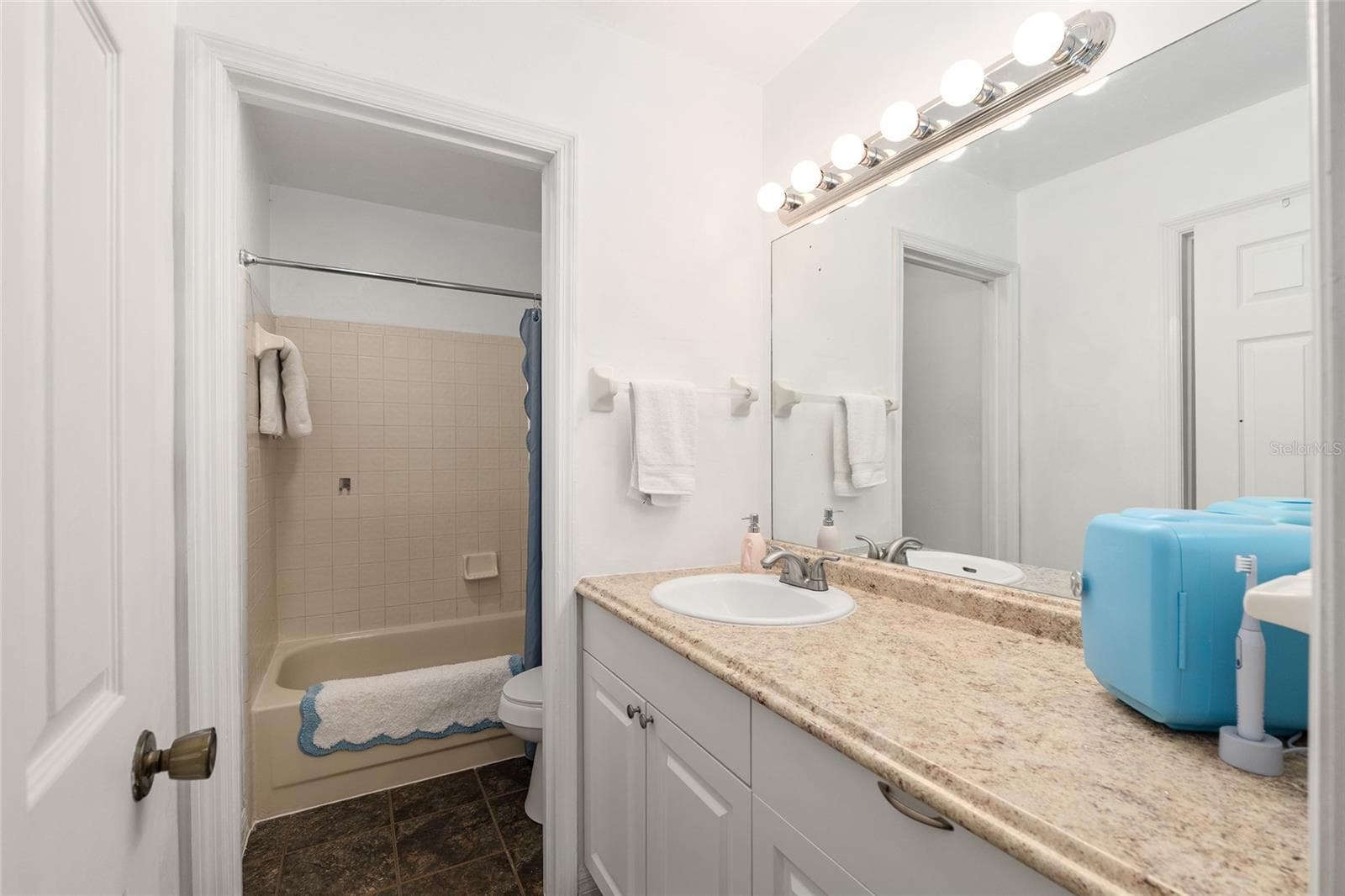 Condominium at 900 SW 62ND BLVD #D24, GAINESVILLE, photo 26 of 53