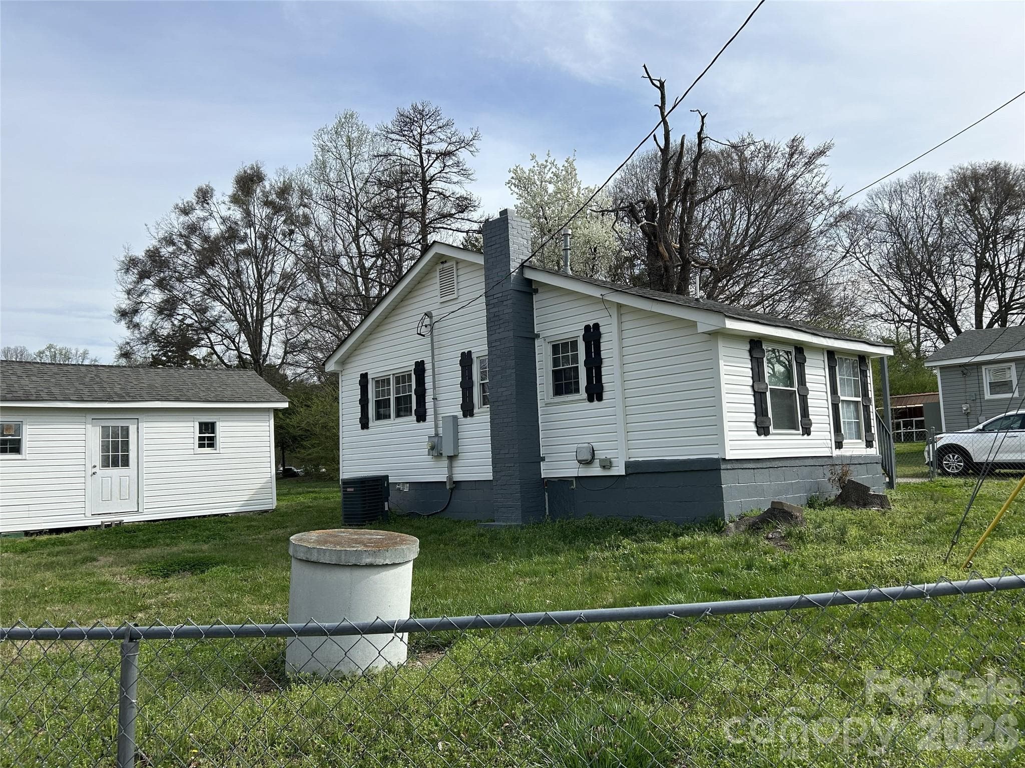 left side - Gastonia
