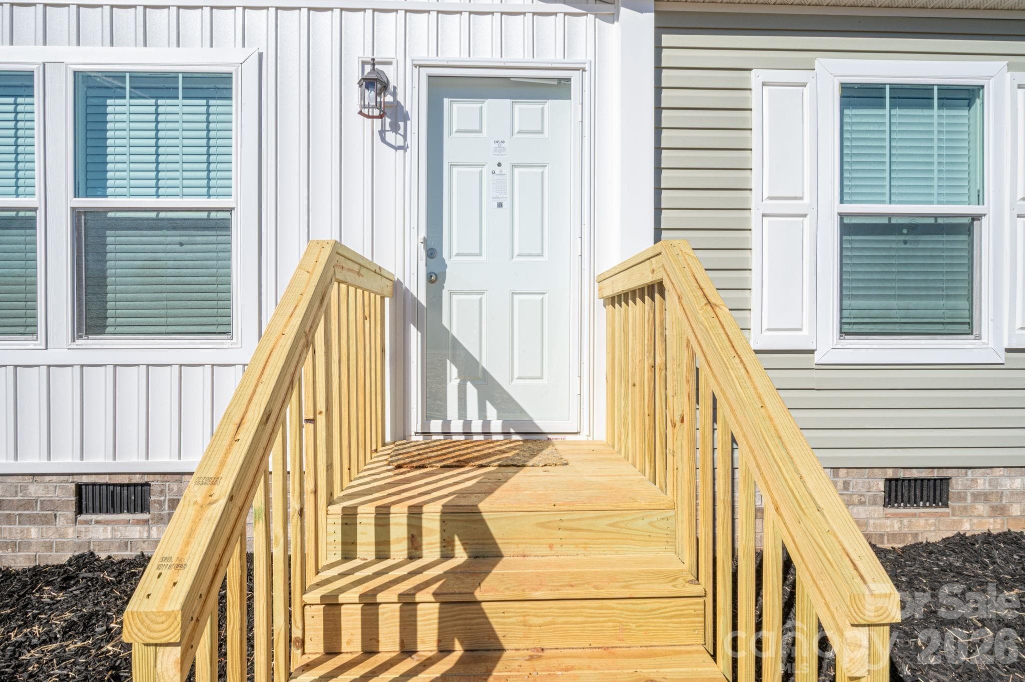 Exterior - 808 W Eagleview Lane, Lawndale