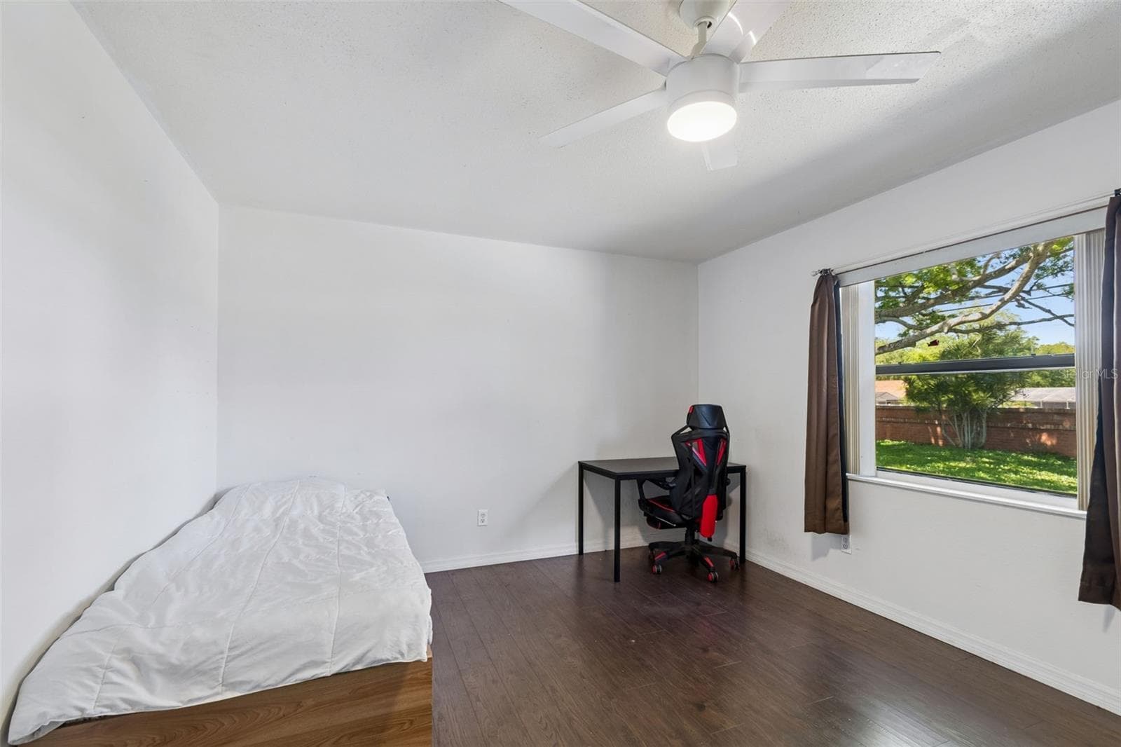Single Family Residence at 1039 NORTHRIDGE DR, PALM HARBOR, photo 25 of 64