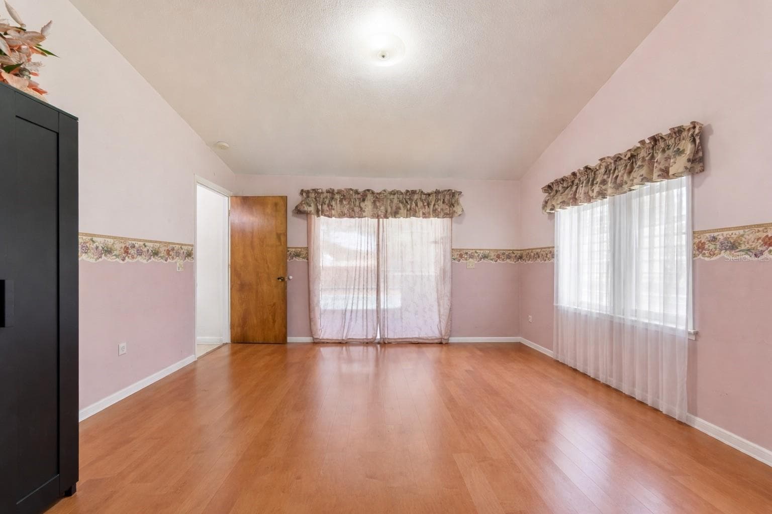 Single Family Residence at 1039 NORTHRIDGE DR, PALM HARBOR, photo 27 of 64