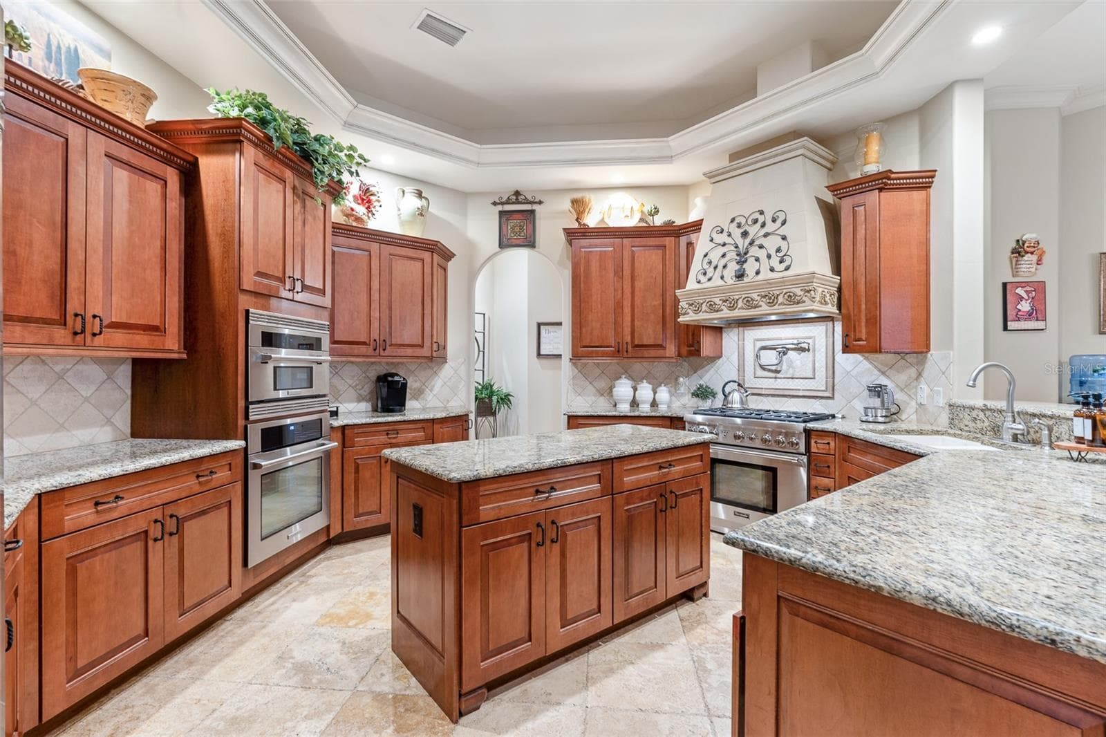 Kitchen - 7341 BELLA FORESTA PL, SANFORD