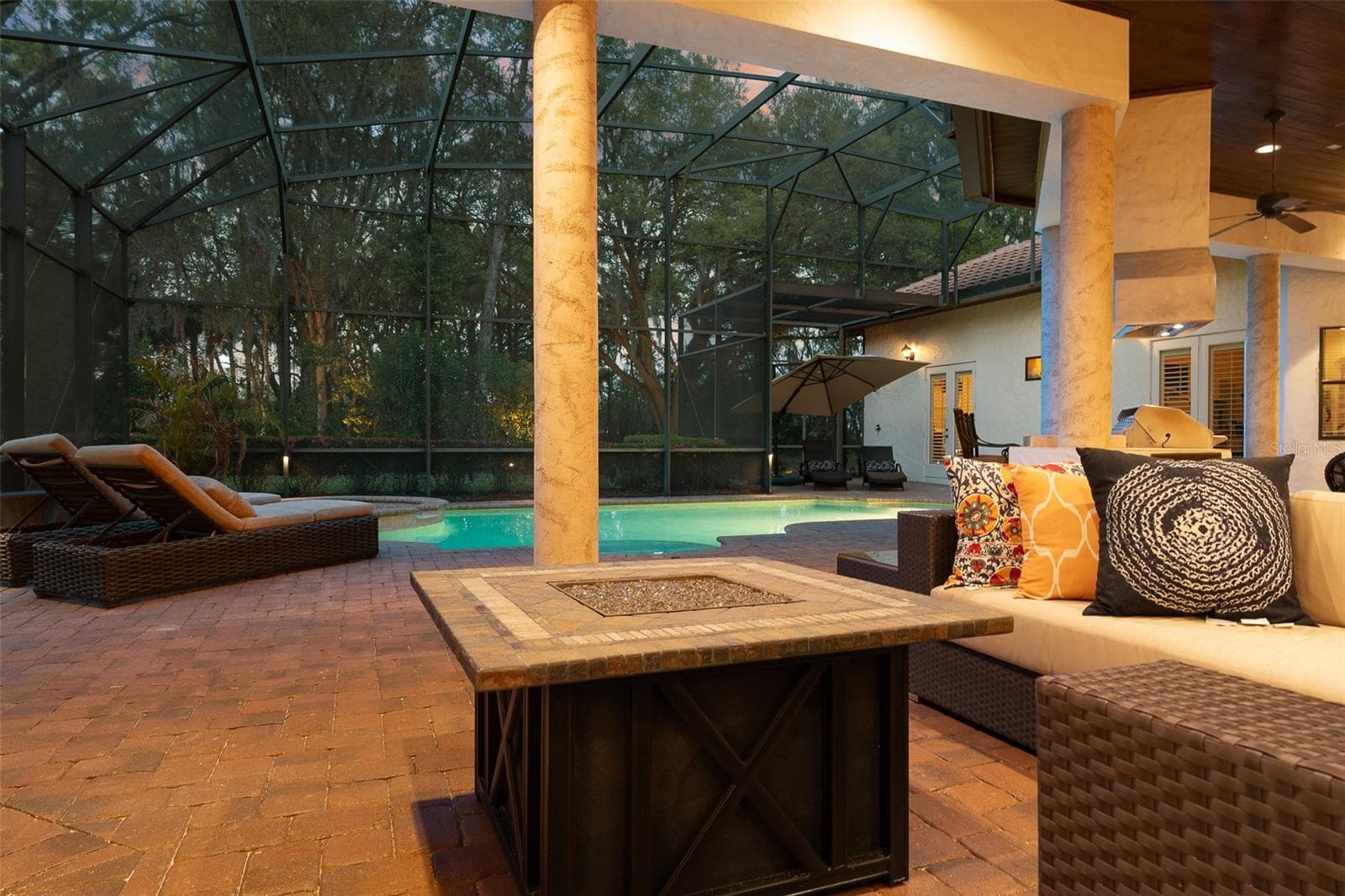 Twilight Pool/Lanai - 7341 BELLA FORESTA PL, SANFORD