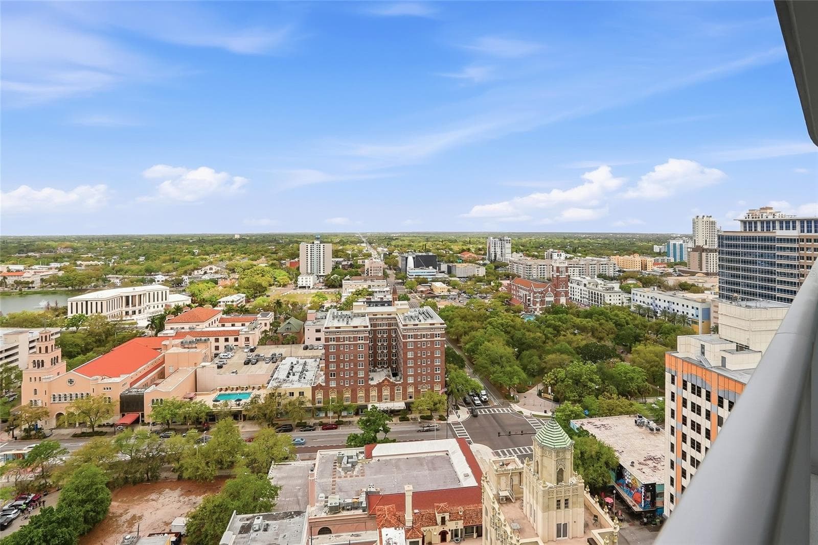 Condominium at 400 CENTRAL AVE #2008, ST PETERSBURG, photo 21 of 71