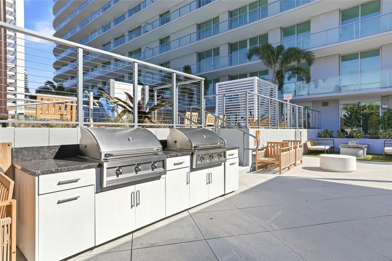Condominium at 400 CENTRAL AVE #2008, ST PETERSBURG, photo 69 of 71