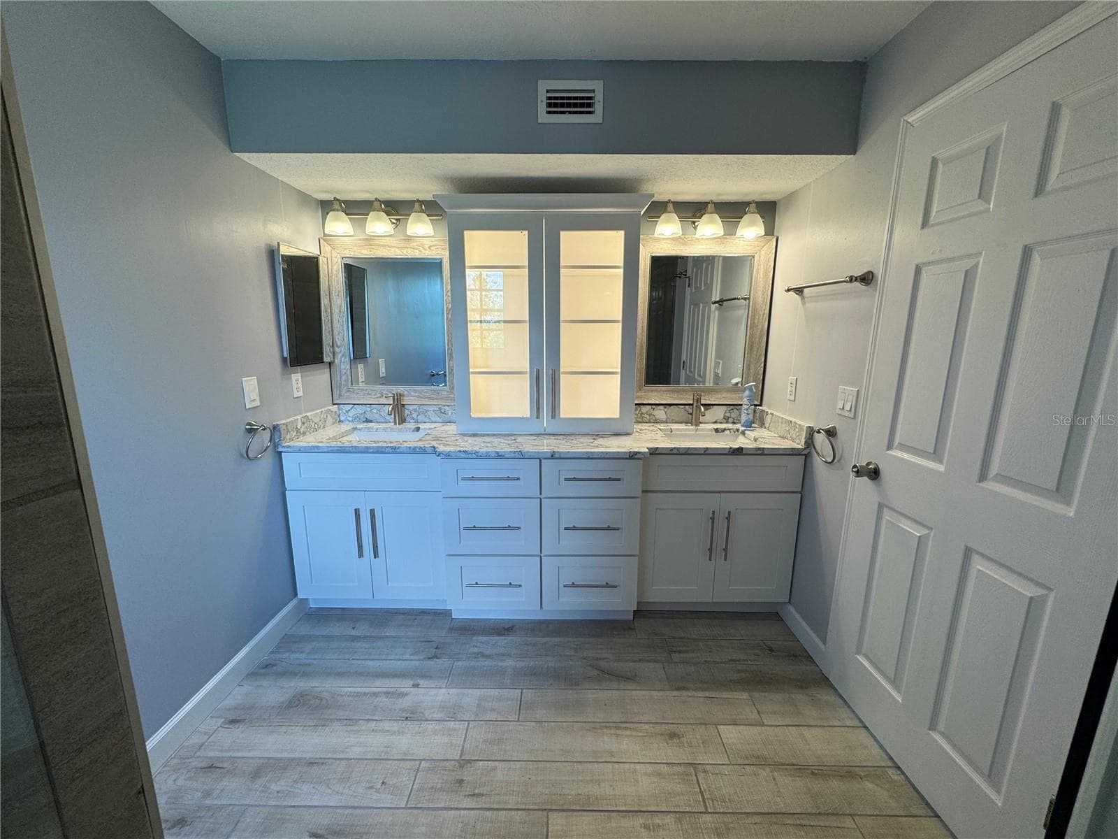 Townhouse at 1806 LAGO VISTA BLVD, PALM HARBOR, photo 15 of 31