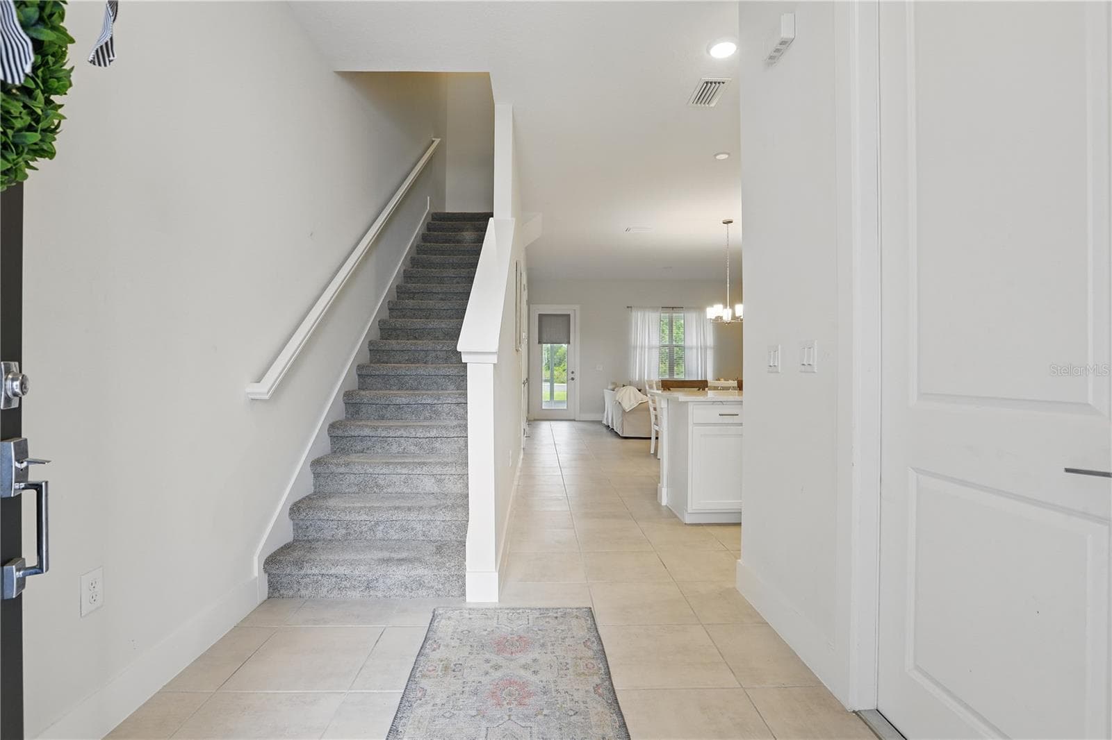 Entry - 1462 BROOKDALE CT, OVIEDO