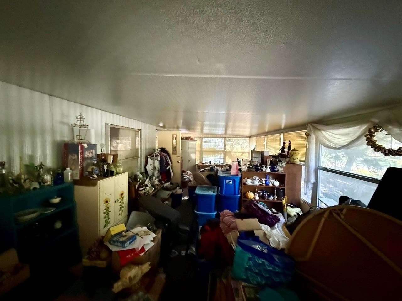 Manufactured Home at 14051 NE 45TH PL, WILLISTON, photo 13 of 25