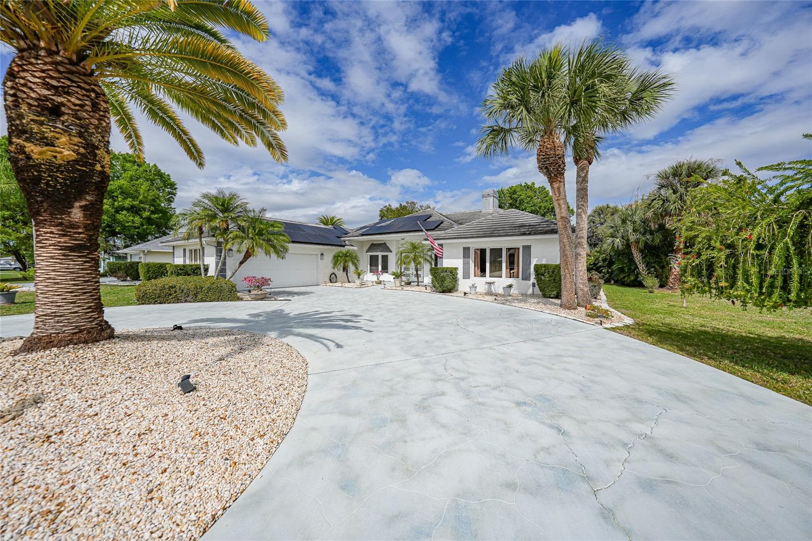Single Family Residence at 194 MARACAL WAY, PUNTA GORDA, photo 5 of 94