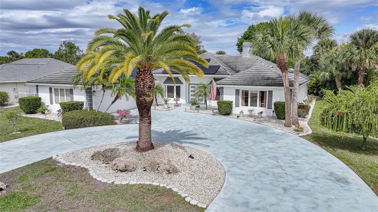 Single Family Residence at 194 MARACAL WAY, PUNTA GORDA, photo 6 of 94