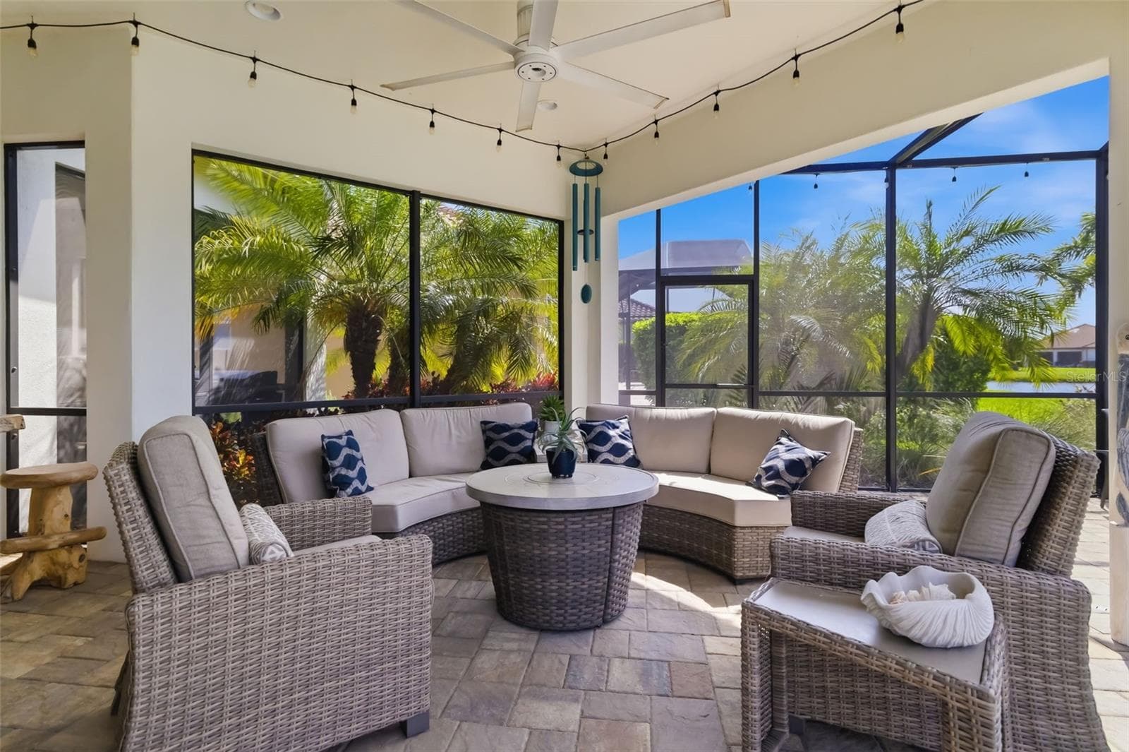 Covered Lanai - 10107 CARNOUSTIE PL, BRADENTON